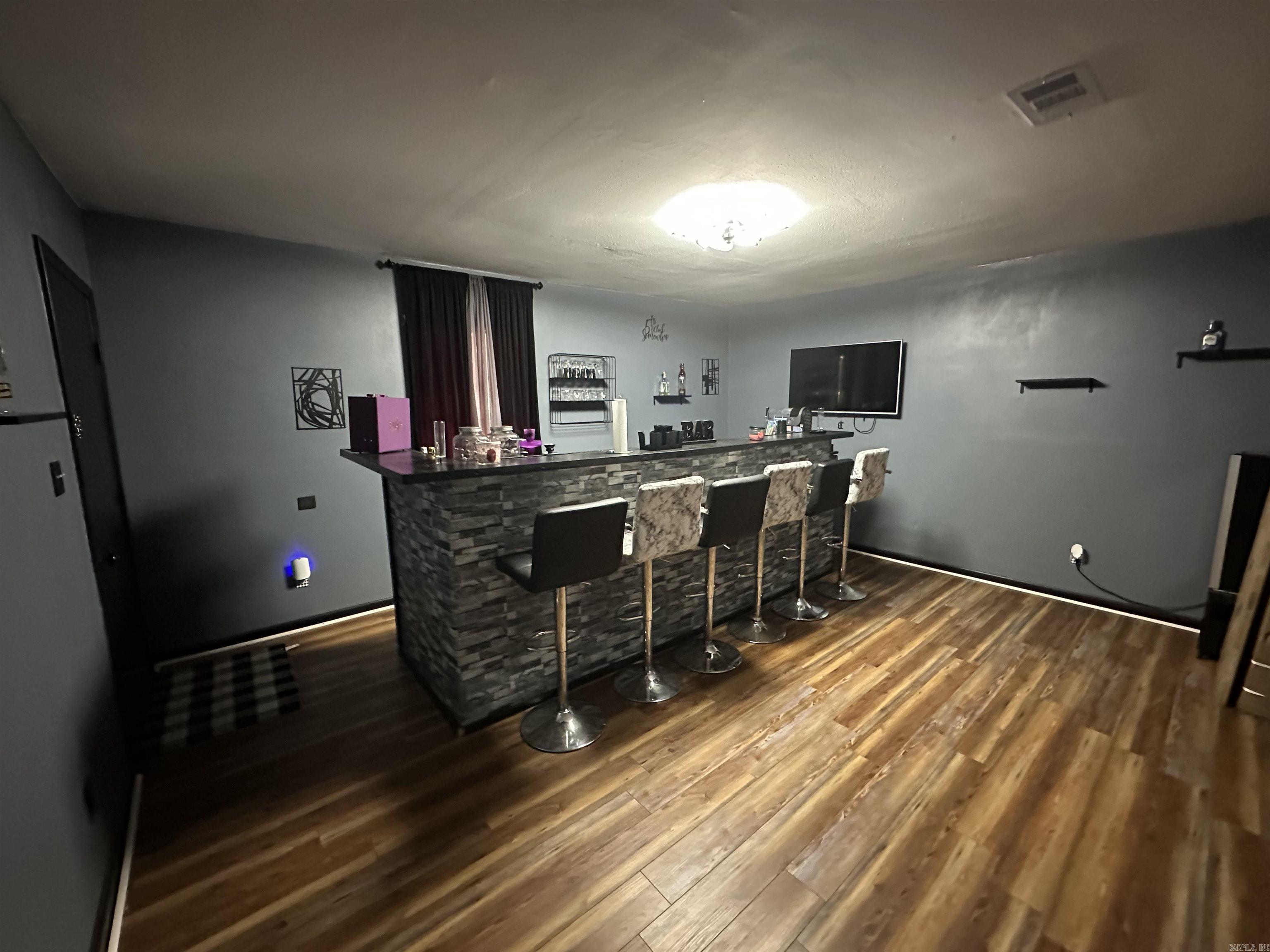 2707 Colonial  Pine Bluff, AR