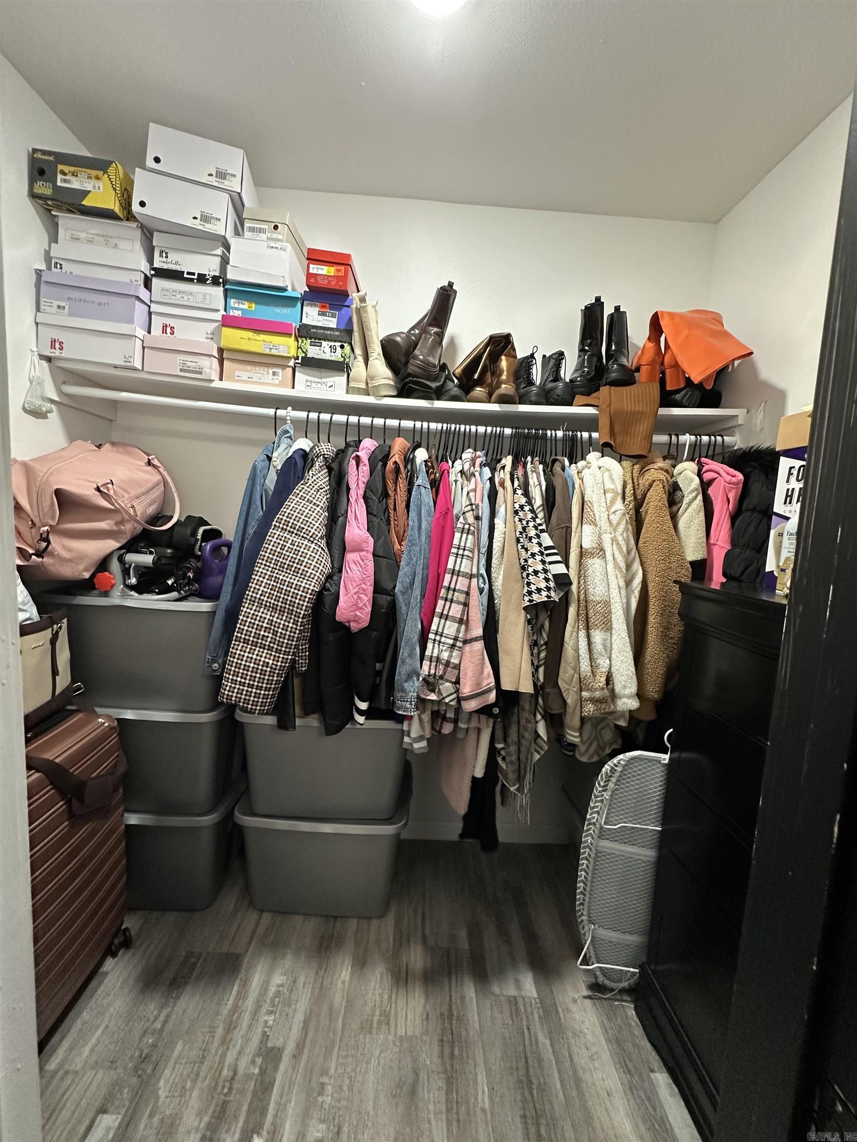 2707 Colonial  Pine Bluff, AR