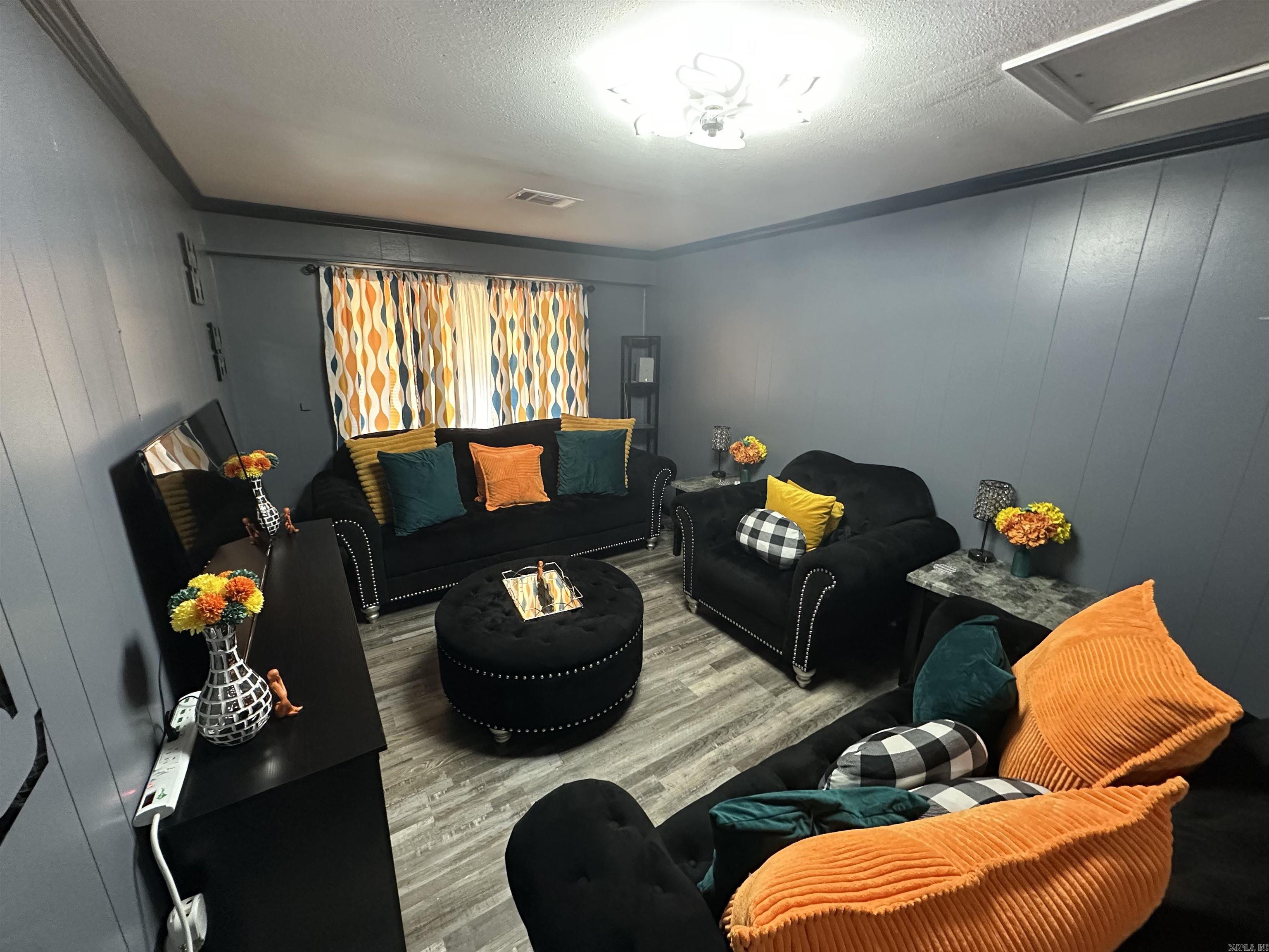 2707 Colonial  Pine Bluff, AR