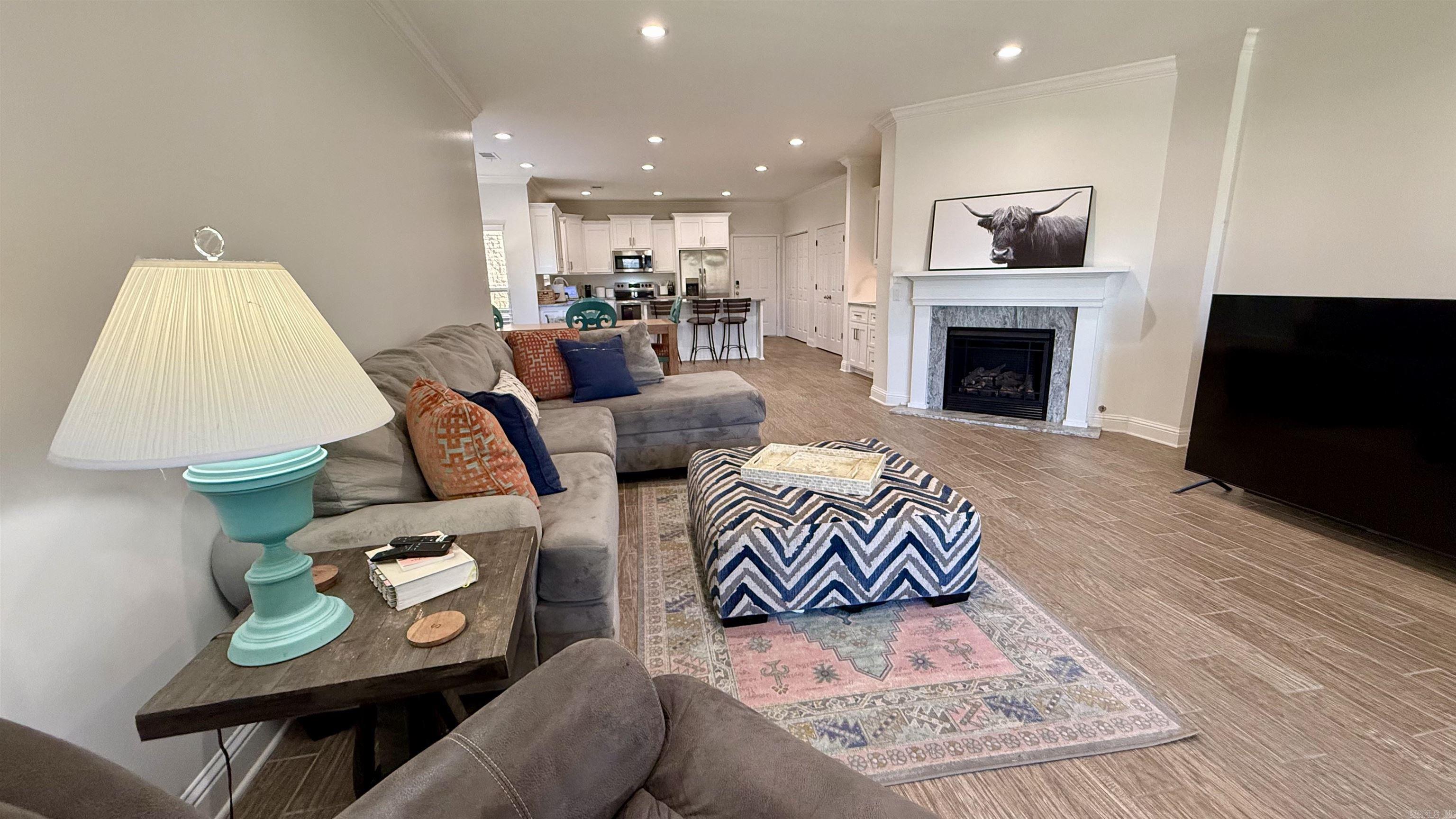 402 Halteria  Hot Springs, AR