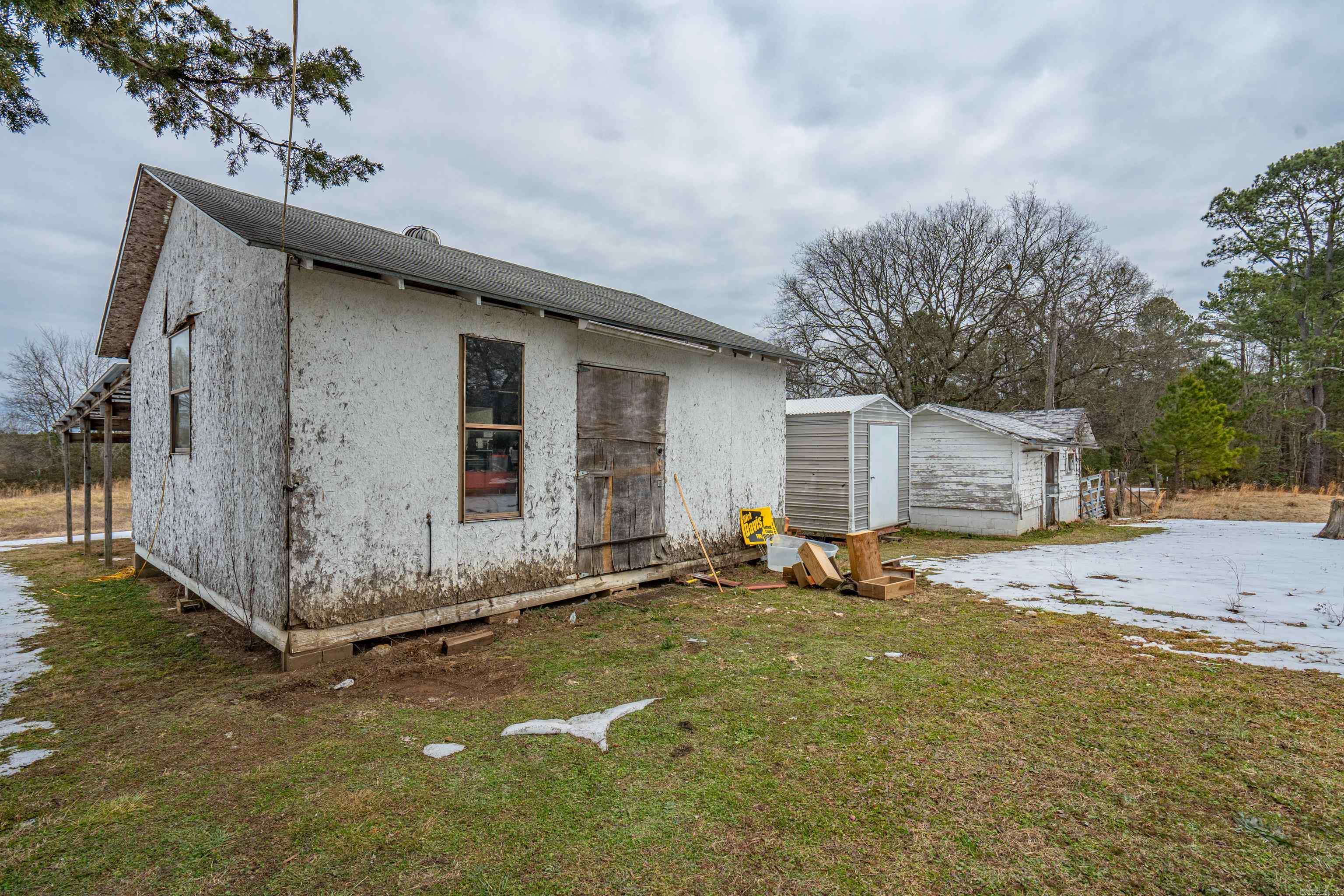 173 Memorial Ln  Hot Springs, AR