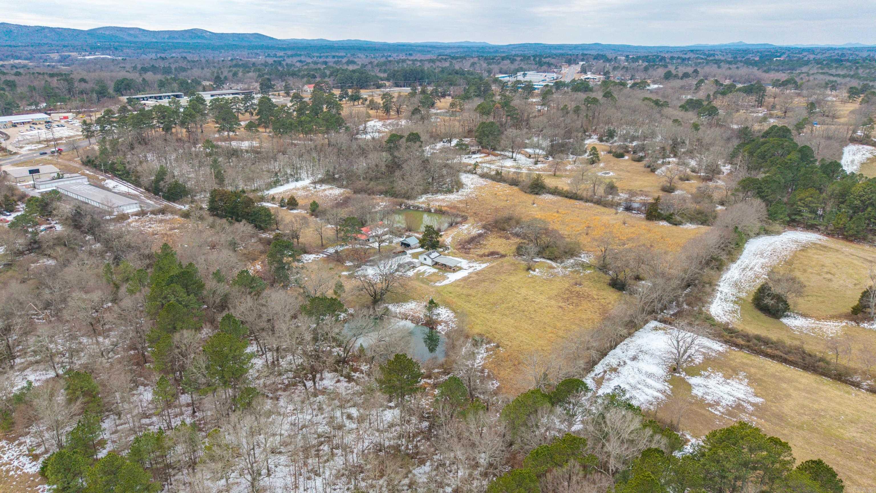 173 Memorial Ln  Hot Springs, AR