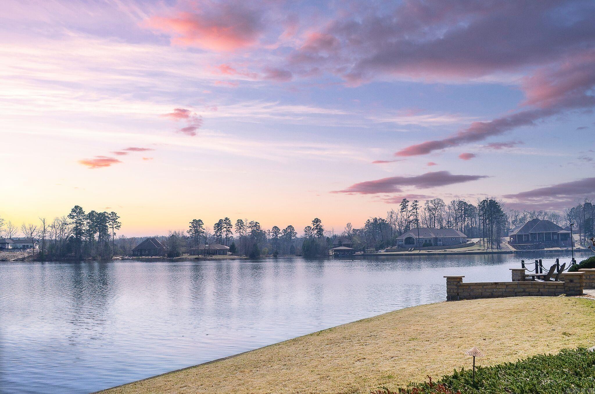 27 Docente  Hot Springs Village, AR