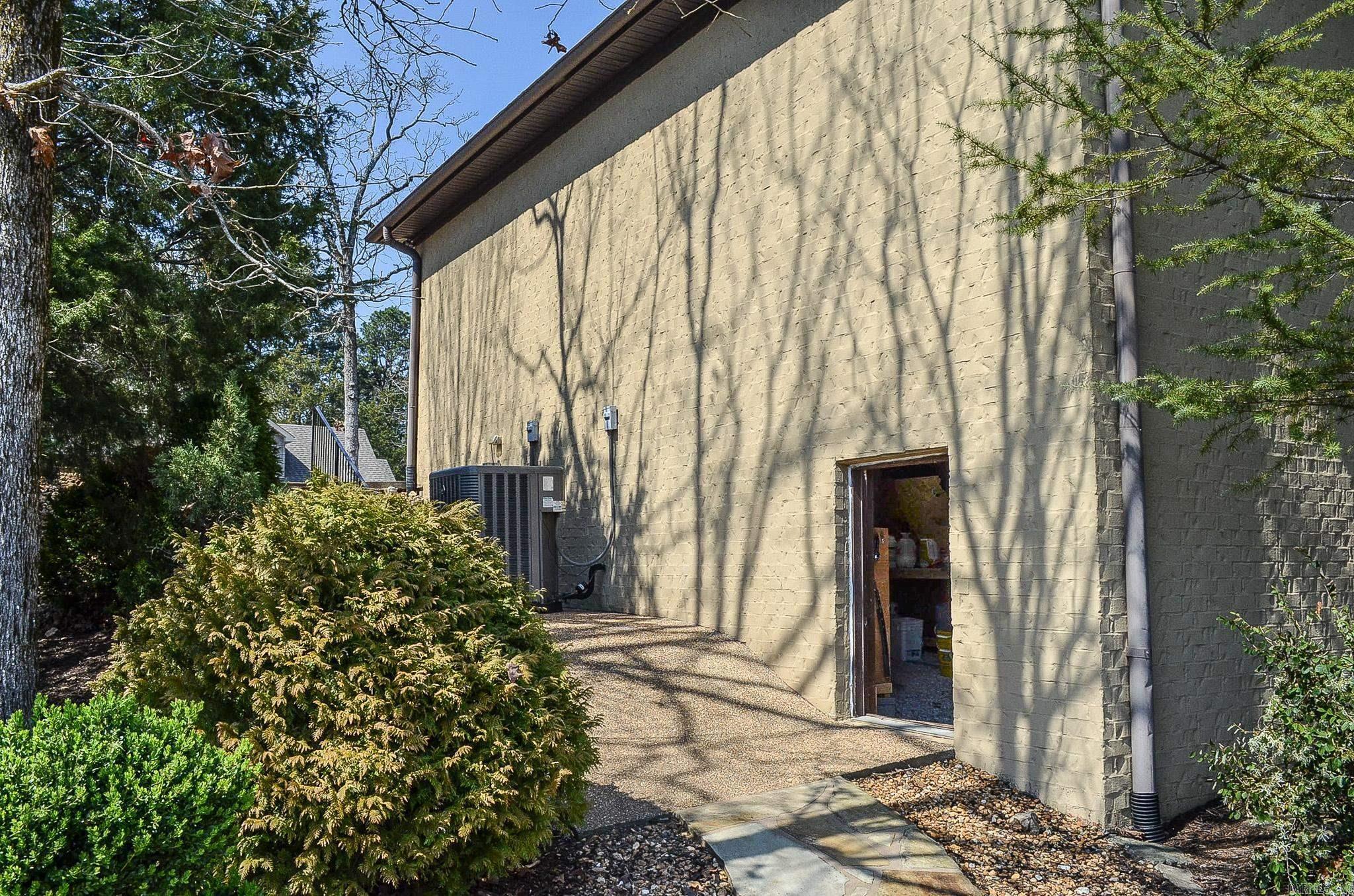 27 Docente  Hot Springs Village, AR