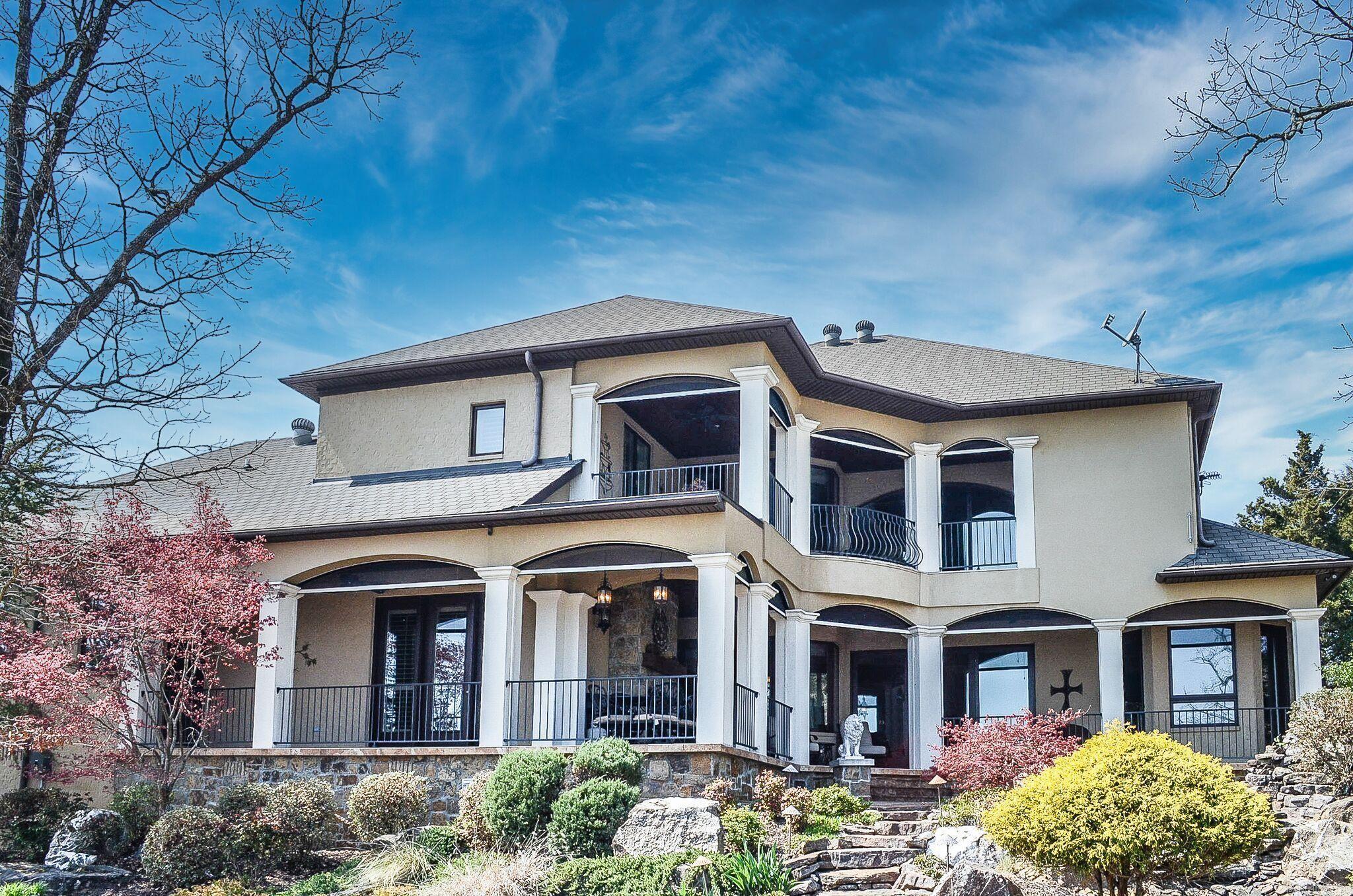 27 Docente  Hot Springs Village, AR