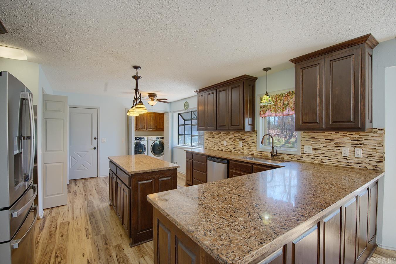 27 Murcia Way  Hot Springs Village, AR