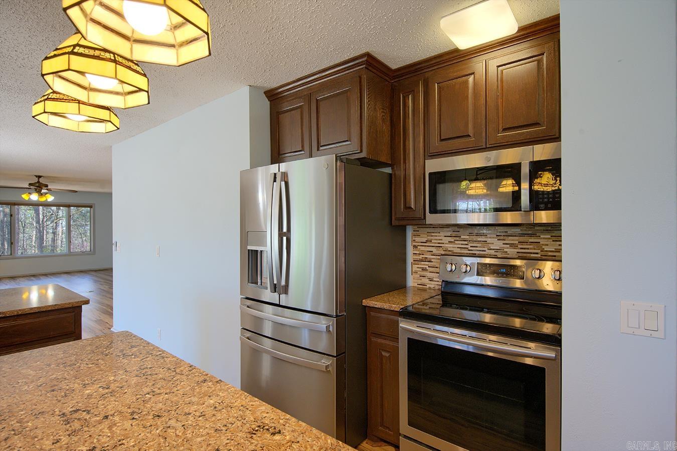 27 Murcia Way  Hot Springs Village, AR