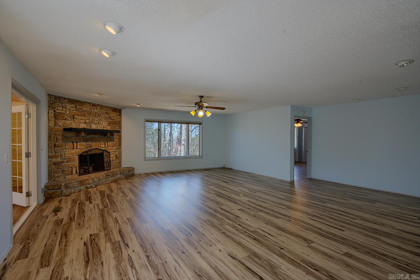 27 Murcia Way  Hot Springs Village, AR