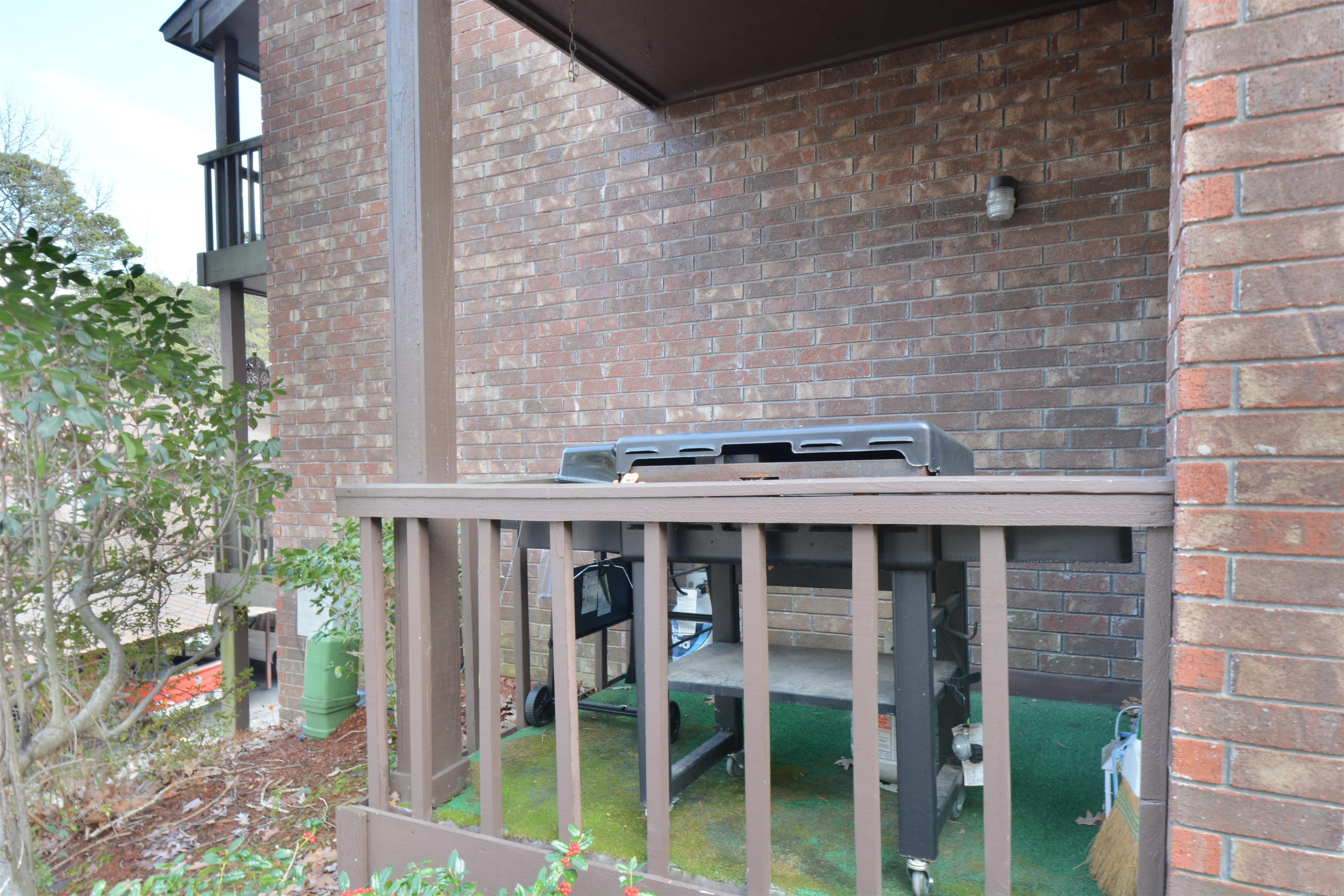 2311 LAKESHORE  Hot Springs, AR