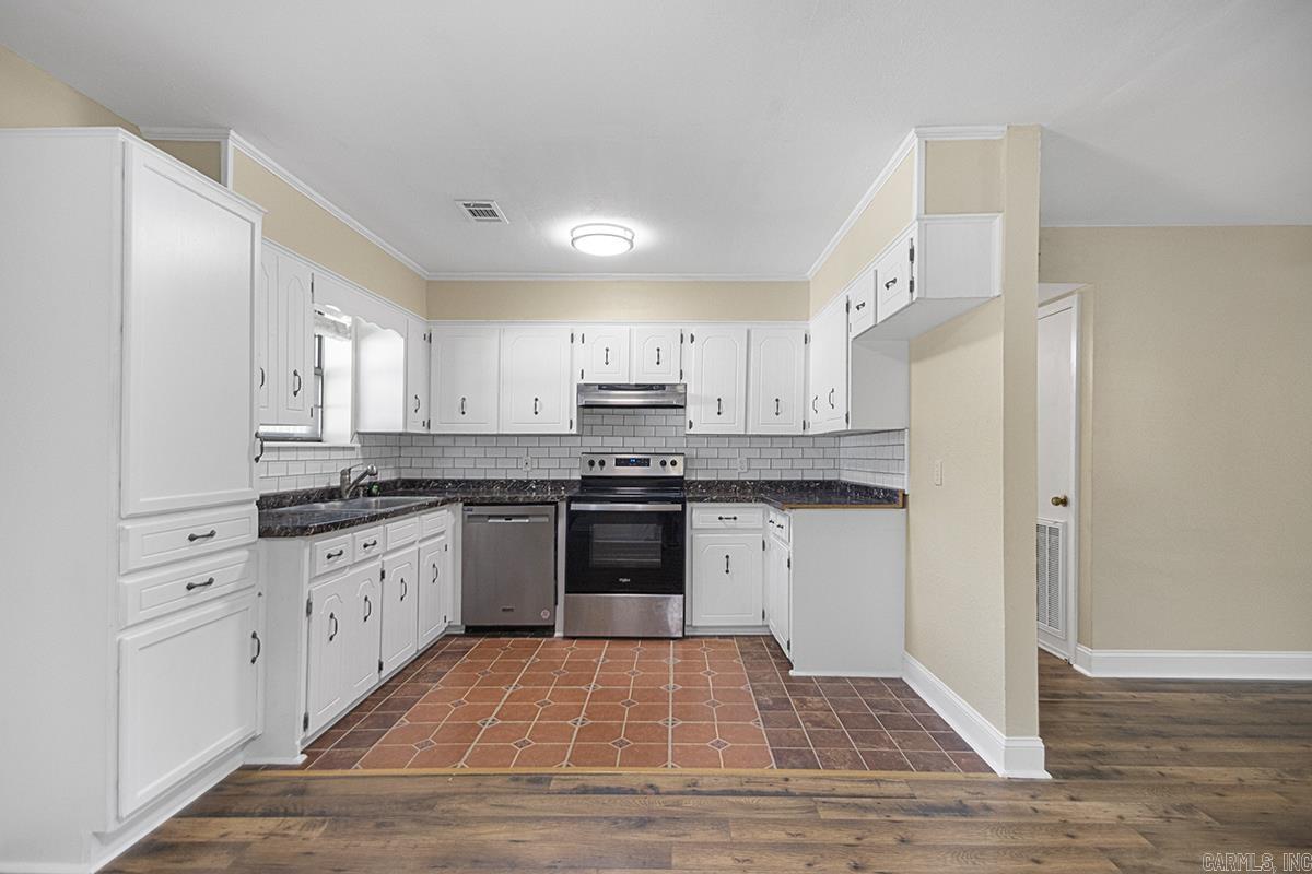 64 St. John  Cabot, AR