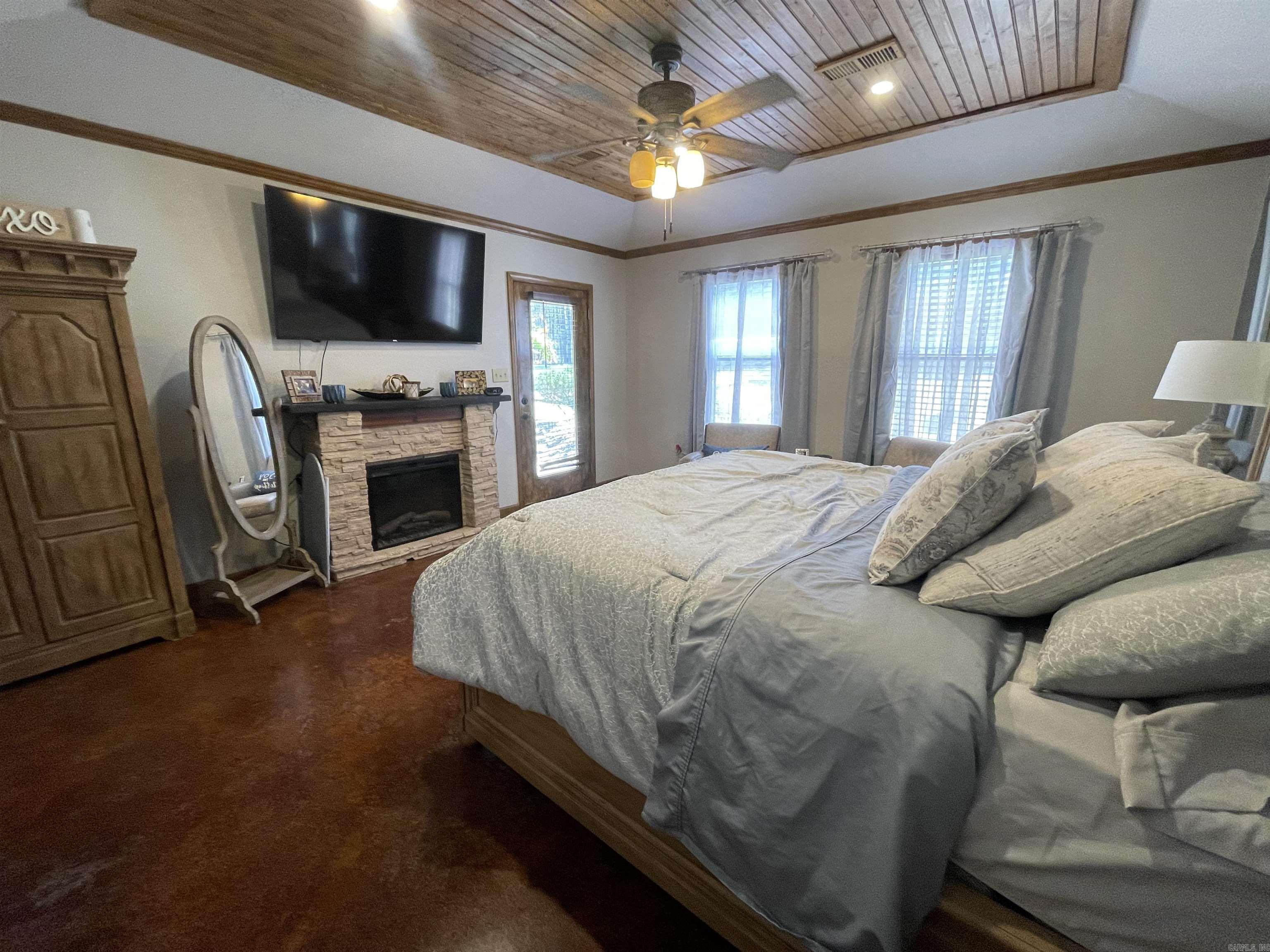 145 Howard Rd.  Higden, AR