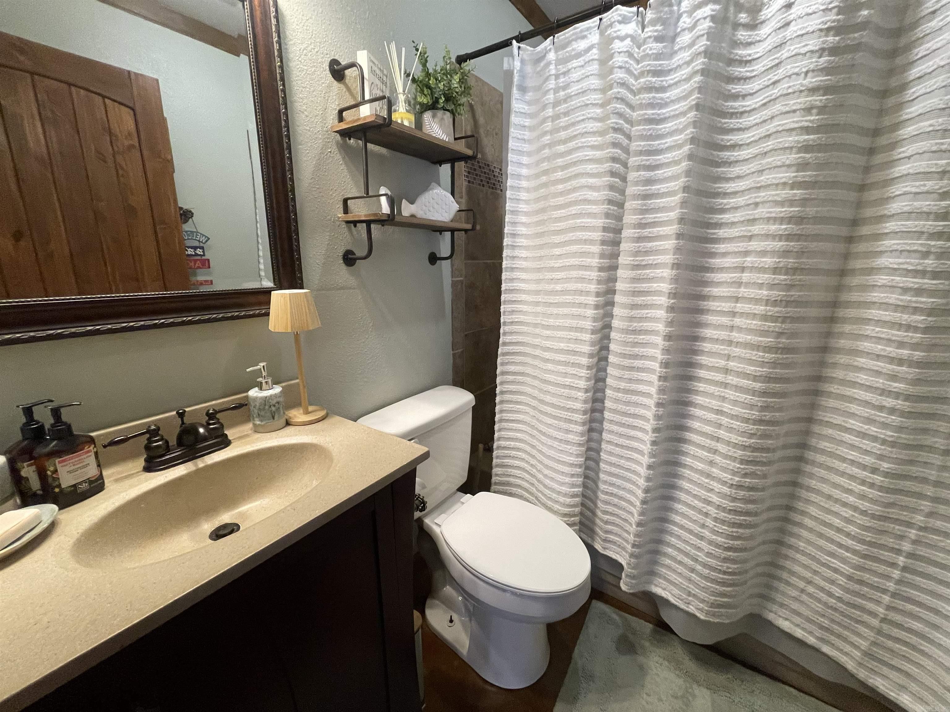 145 Howard Rd.  Higden, AR