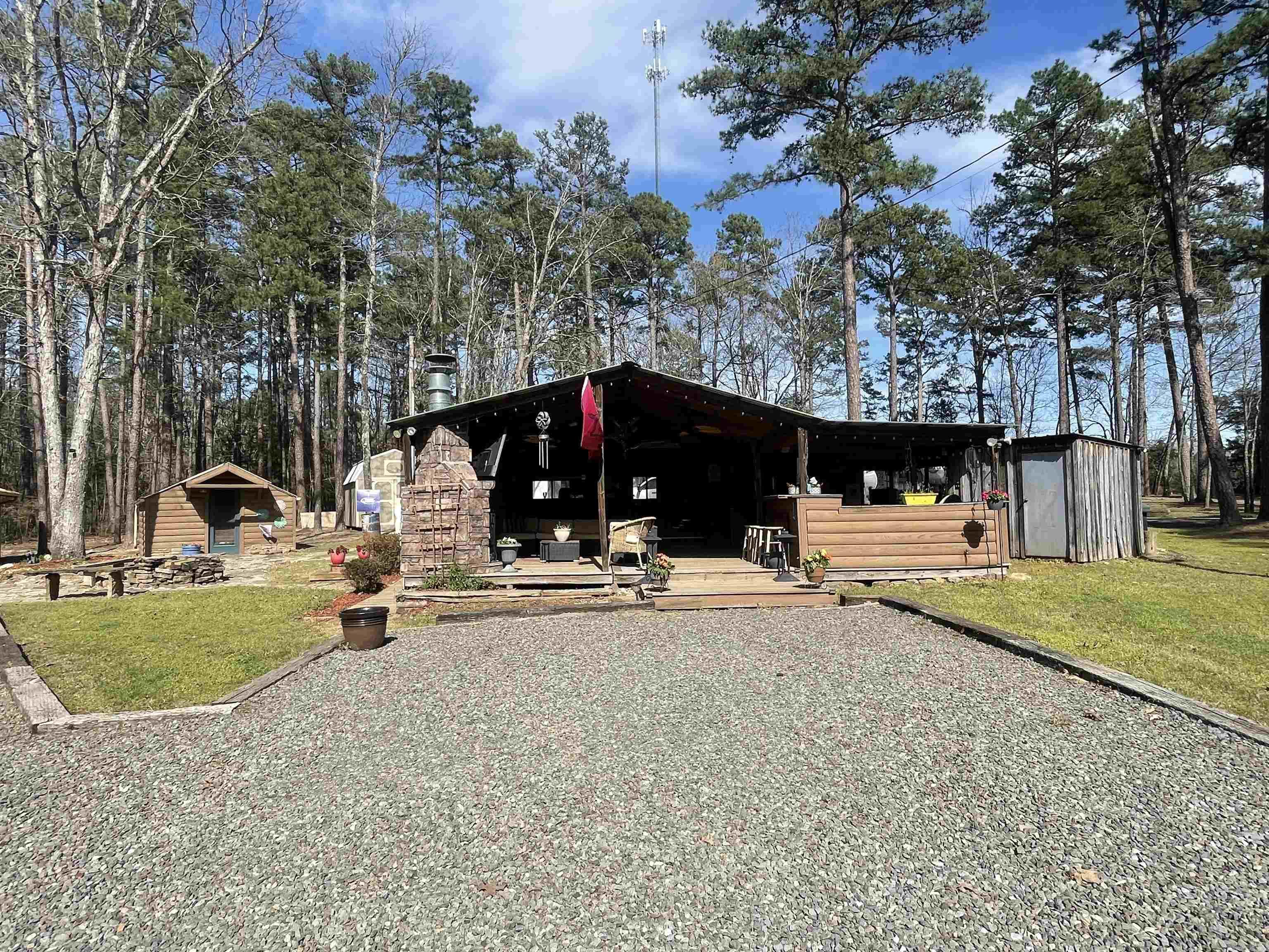 145 Howard Rd.  Higden, AR