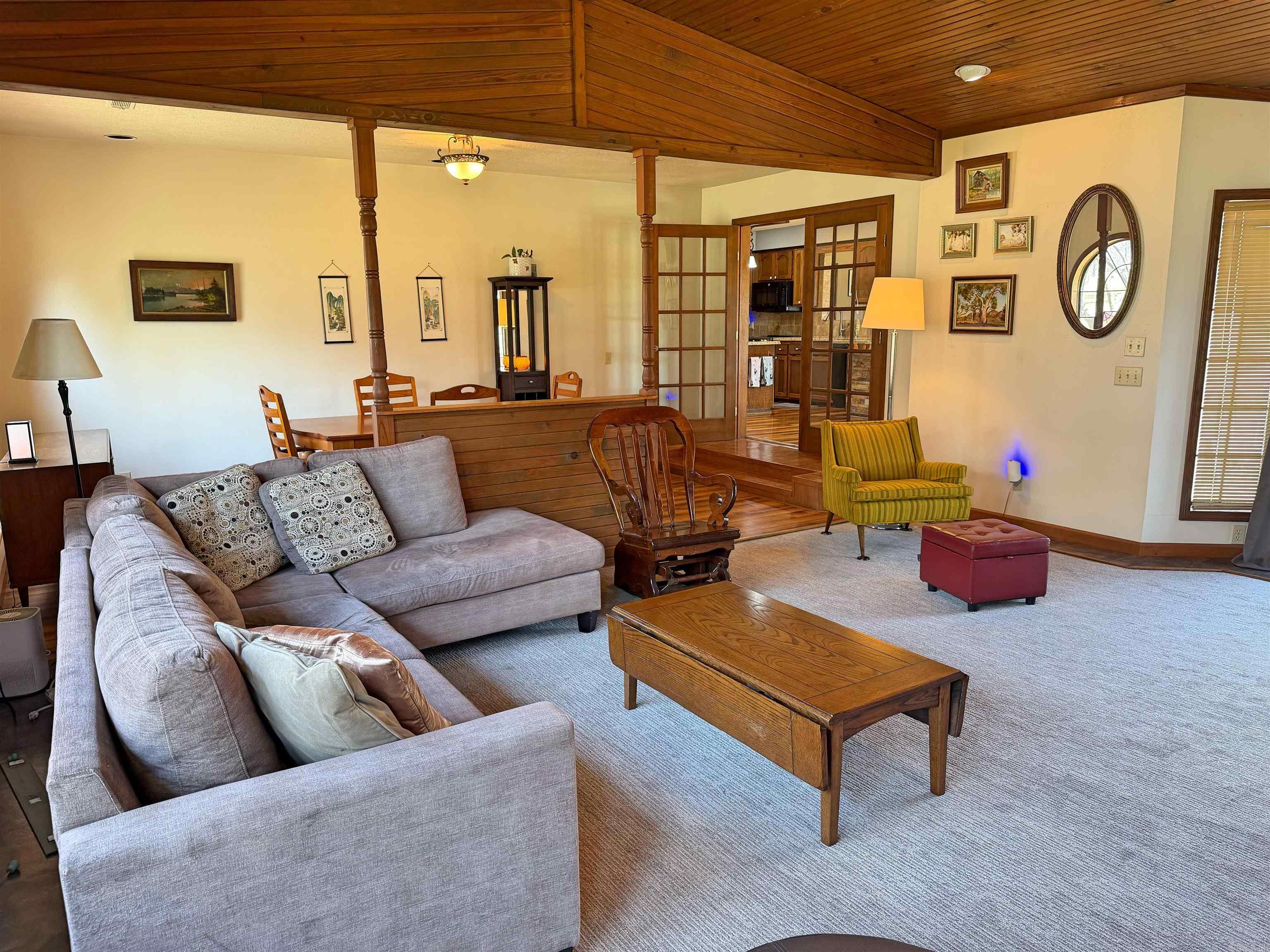 812 Pitard  Mountain View, AR