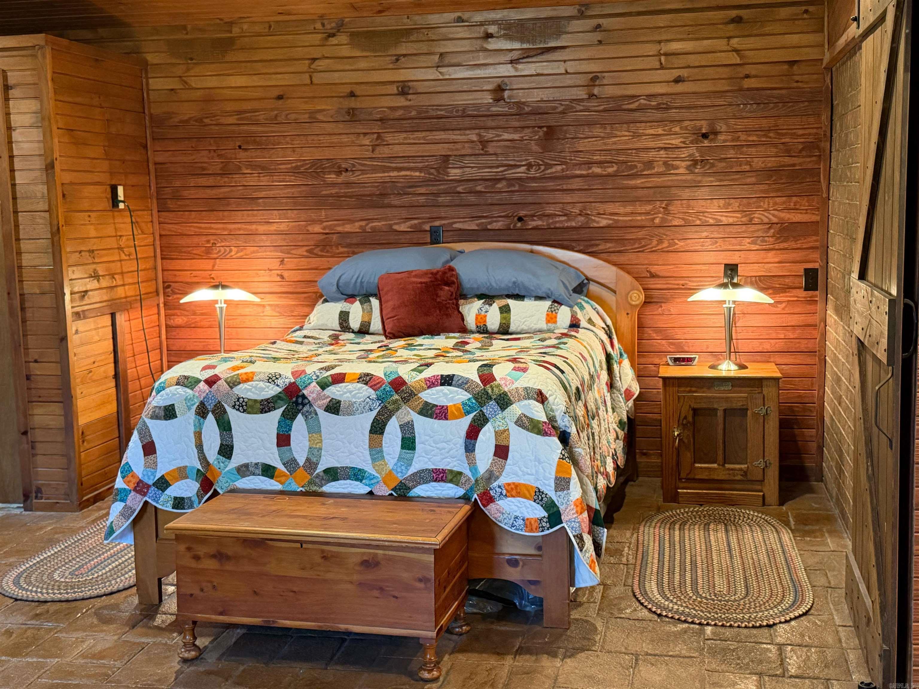 812 Pitard  Mountain View, AR