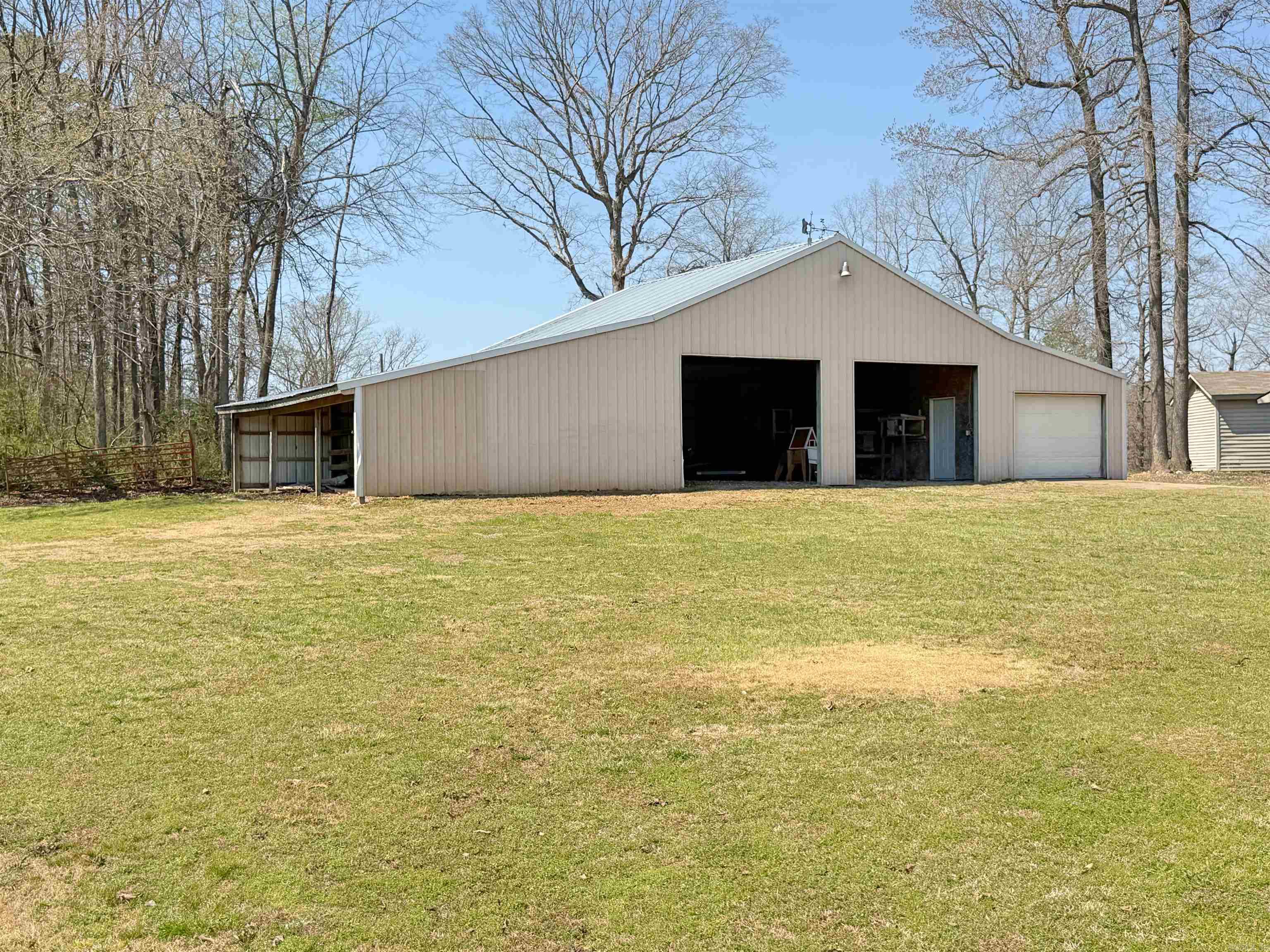 812 Pitard  Mountain View, AR