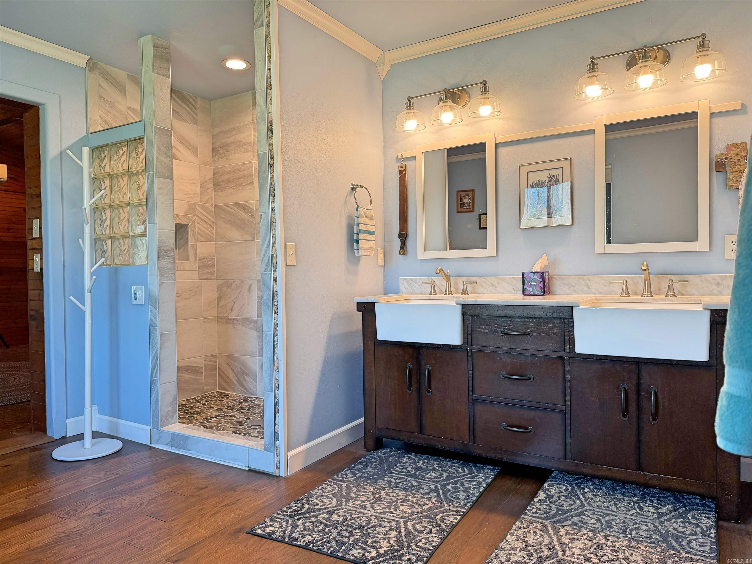 812 Pitard  Mountain View, AR