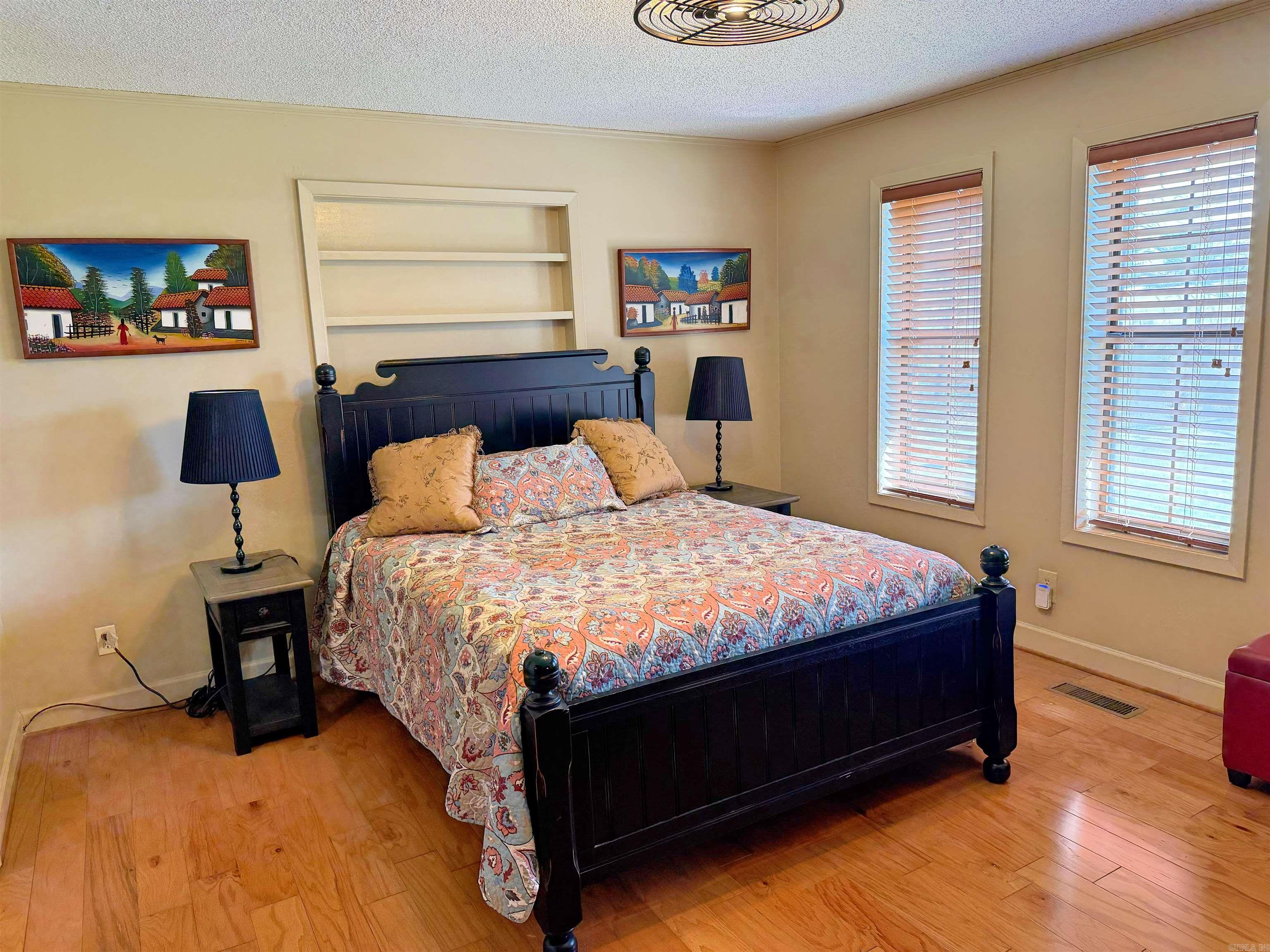 812 Pitard  Mountain View, AR