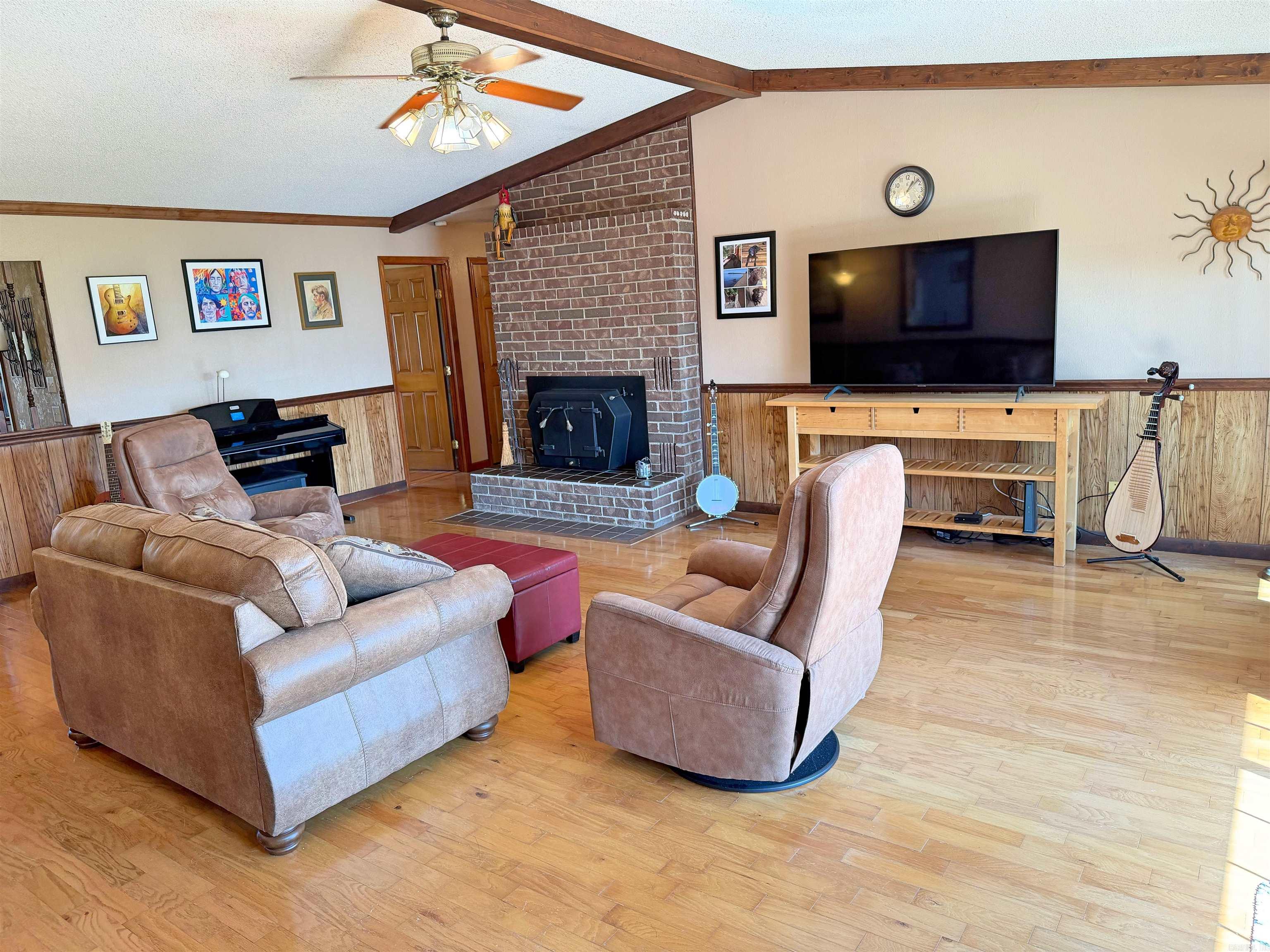 812 Pitard  Mountain View, AR