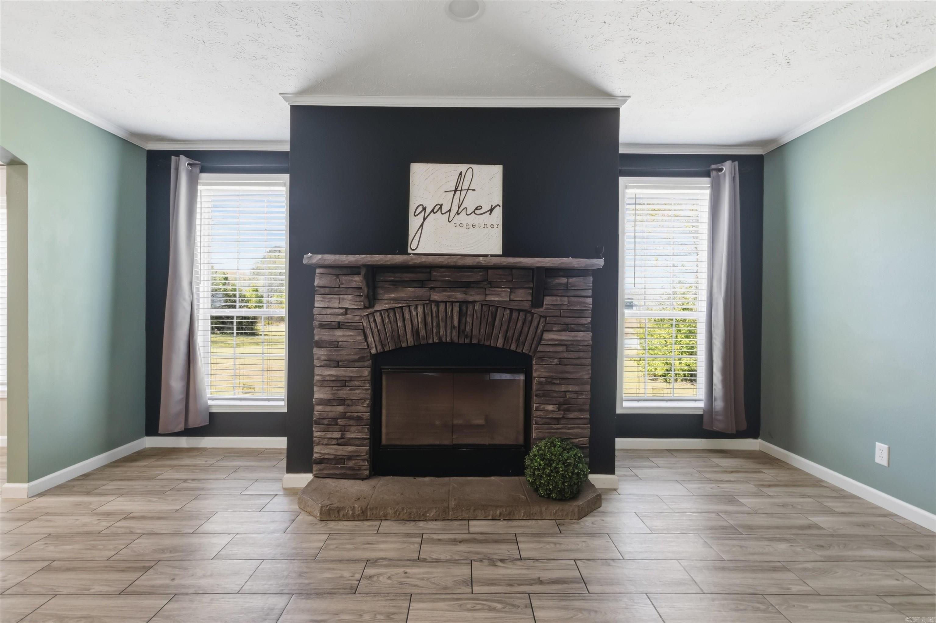 160 Oak Grove  Austin, AR