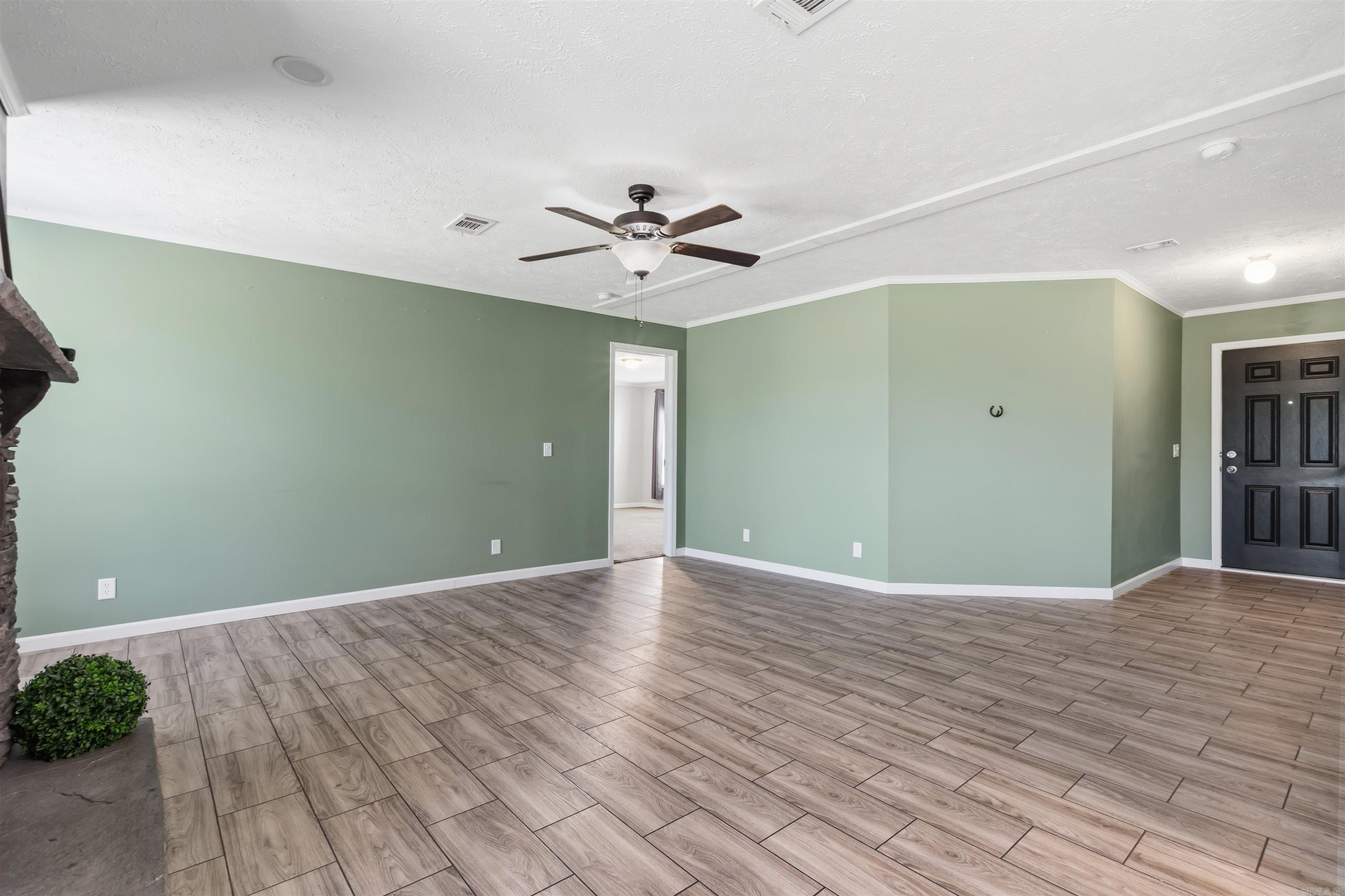 160 Oak Grove  Austin, AR