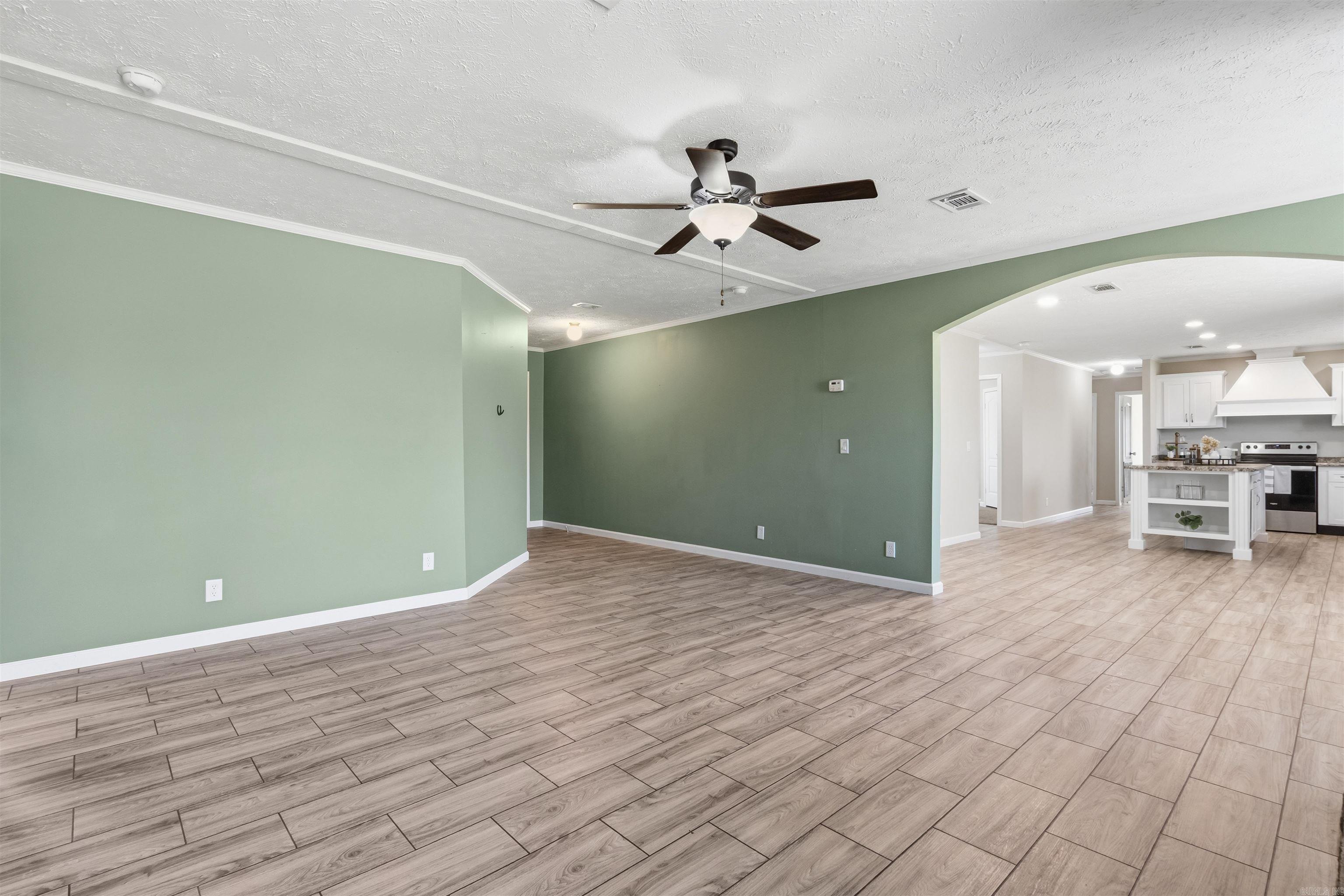 160 Oak Grove  Austin, AR