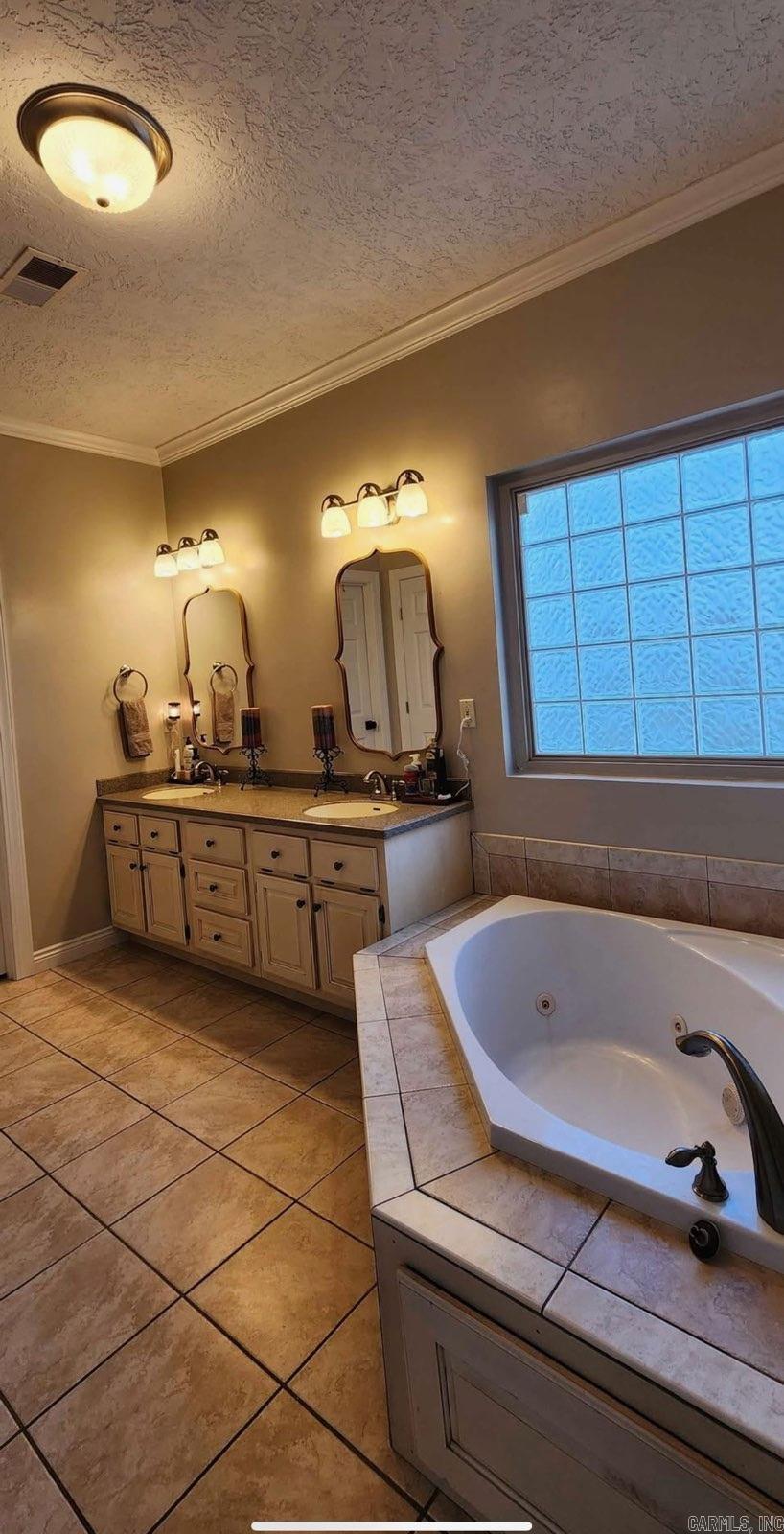 20 County Road 743 Road Wynne, AR 72396