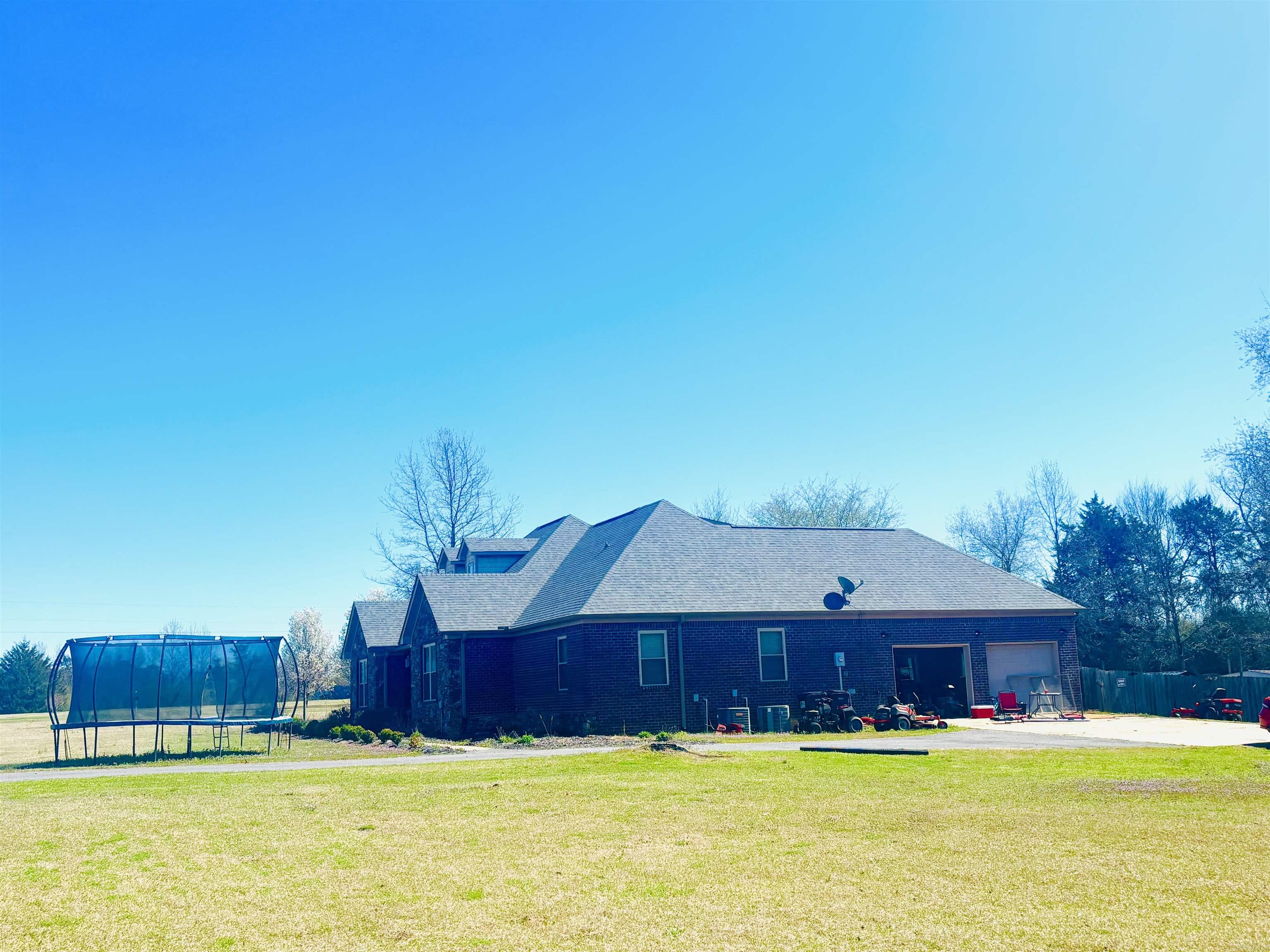 3 Dejarnett  Greenbrier, AR