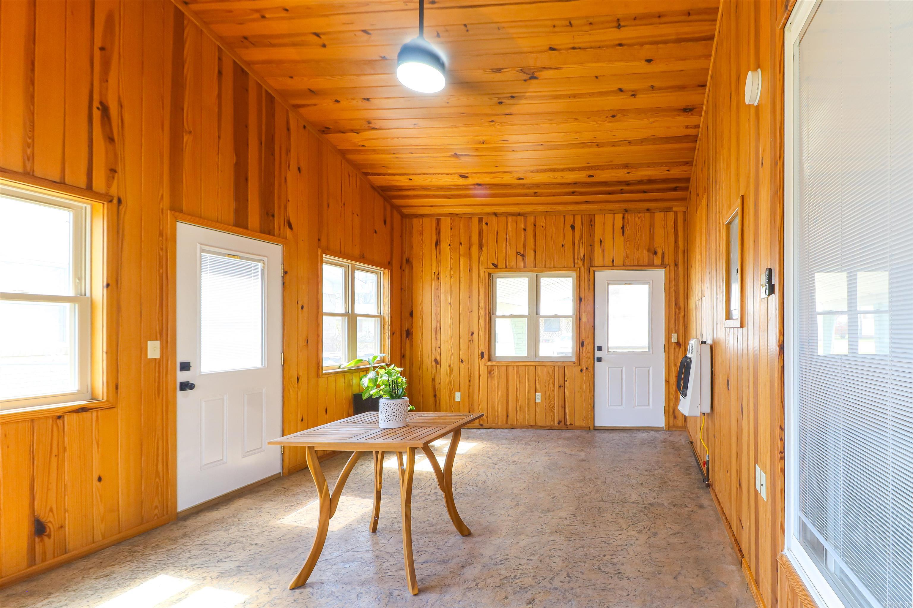 205 S 13th  Paragould, AR