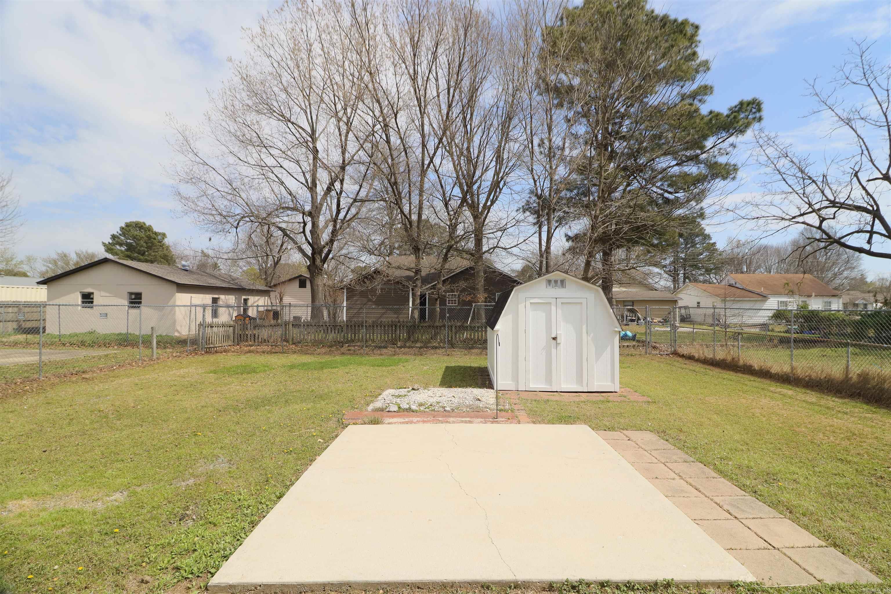 205 S 13th  Paragould, AR