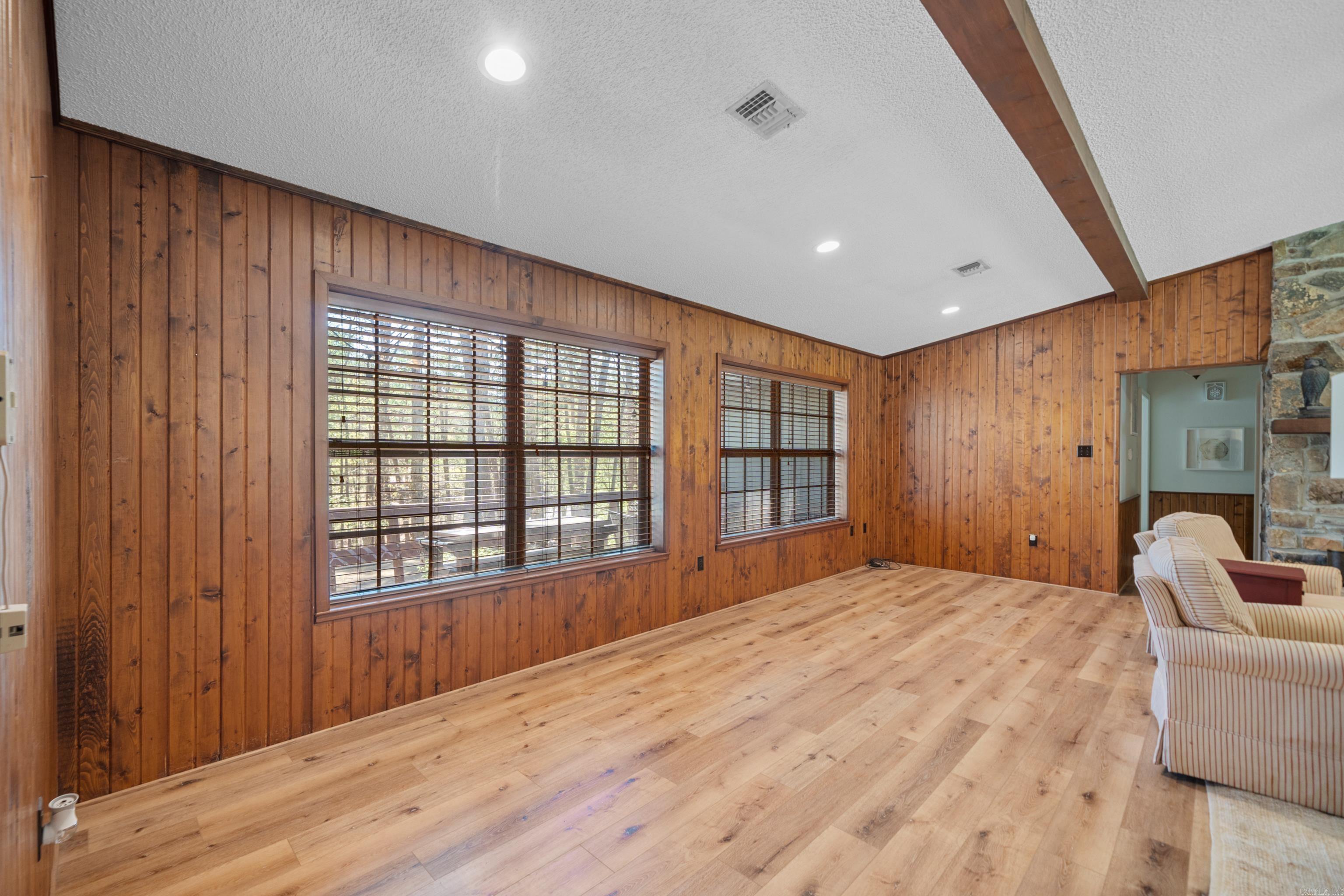 43 Memory Layne  Mount Ida, AR