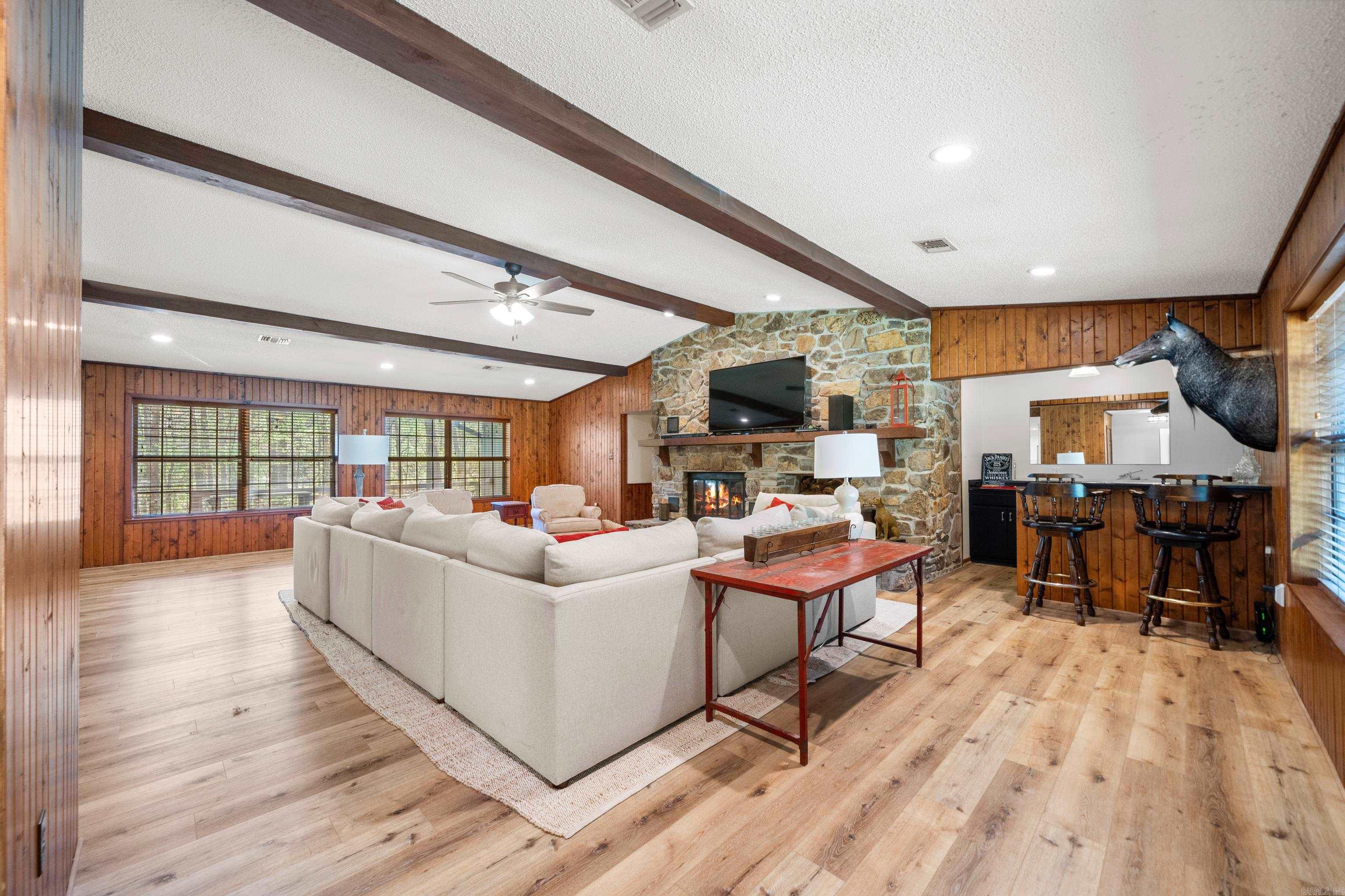 43 Memory Layne  Mount Ida, AR