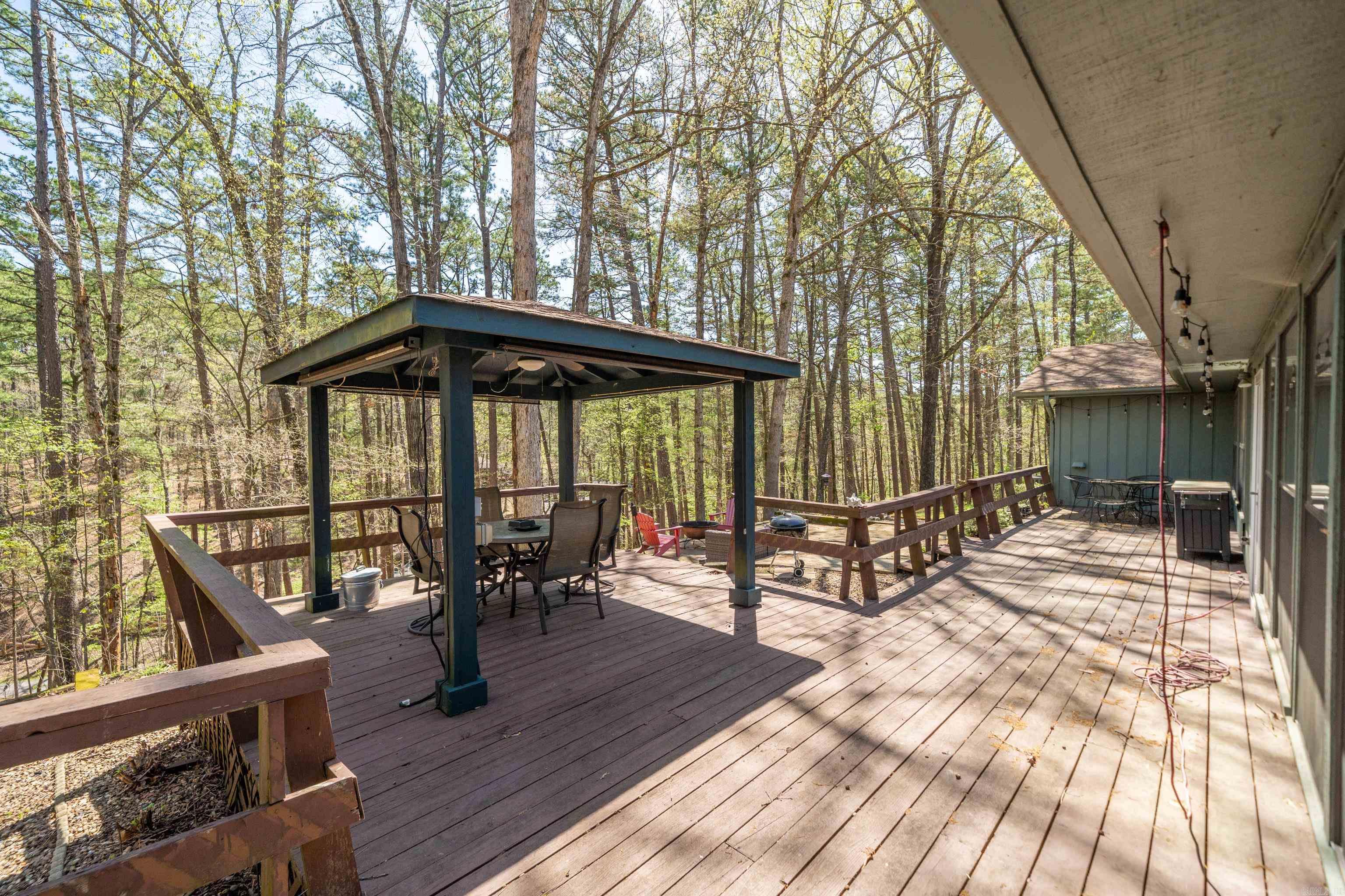 43 Memory Layne  Mount Ida, AR