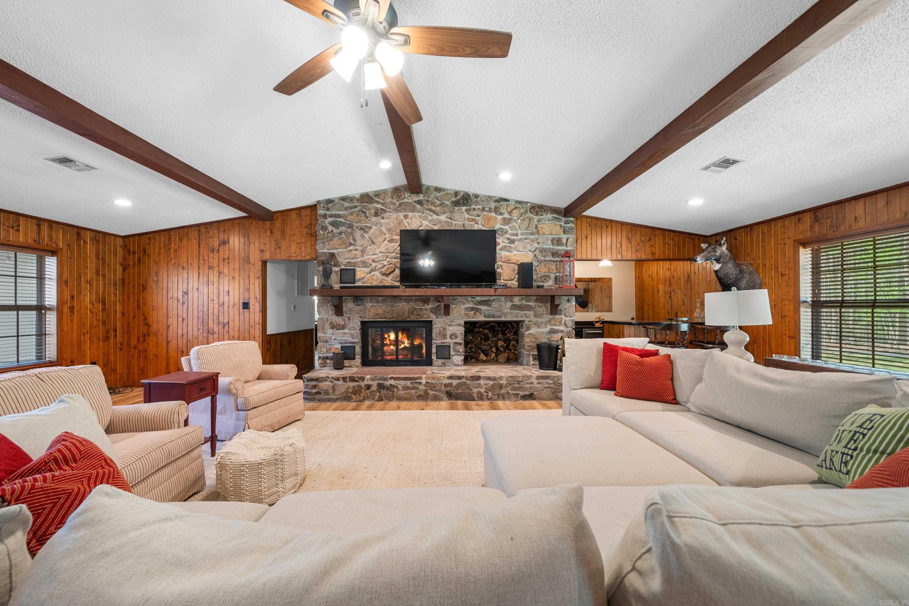 43 Memory Layne  Mount Ida, AR