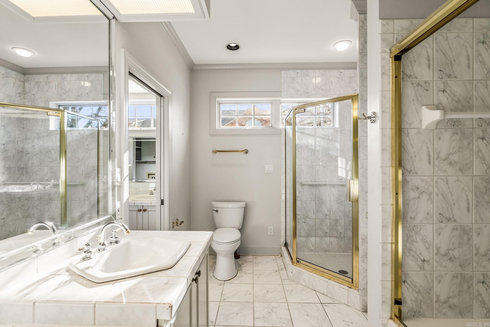 5300 Country Club  Little Rock, AR