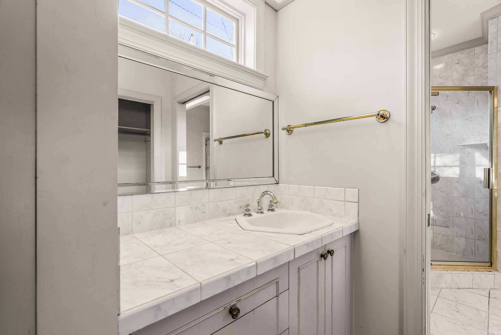 5300 Country Club  Little Rock, AR