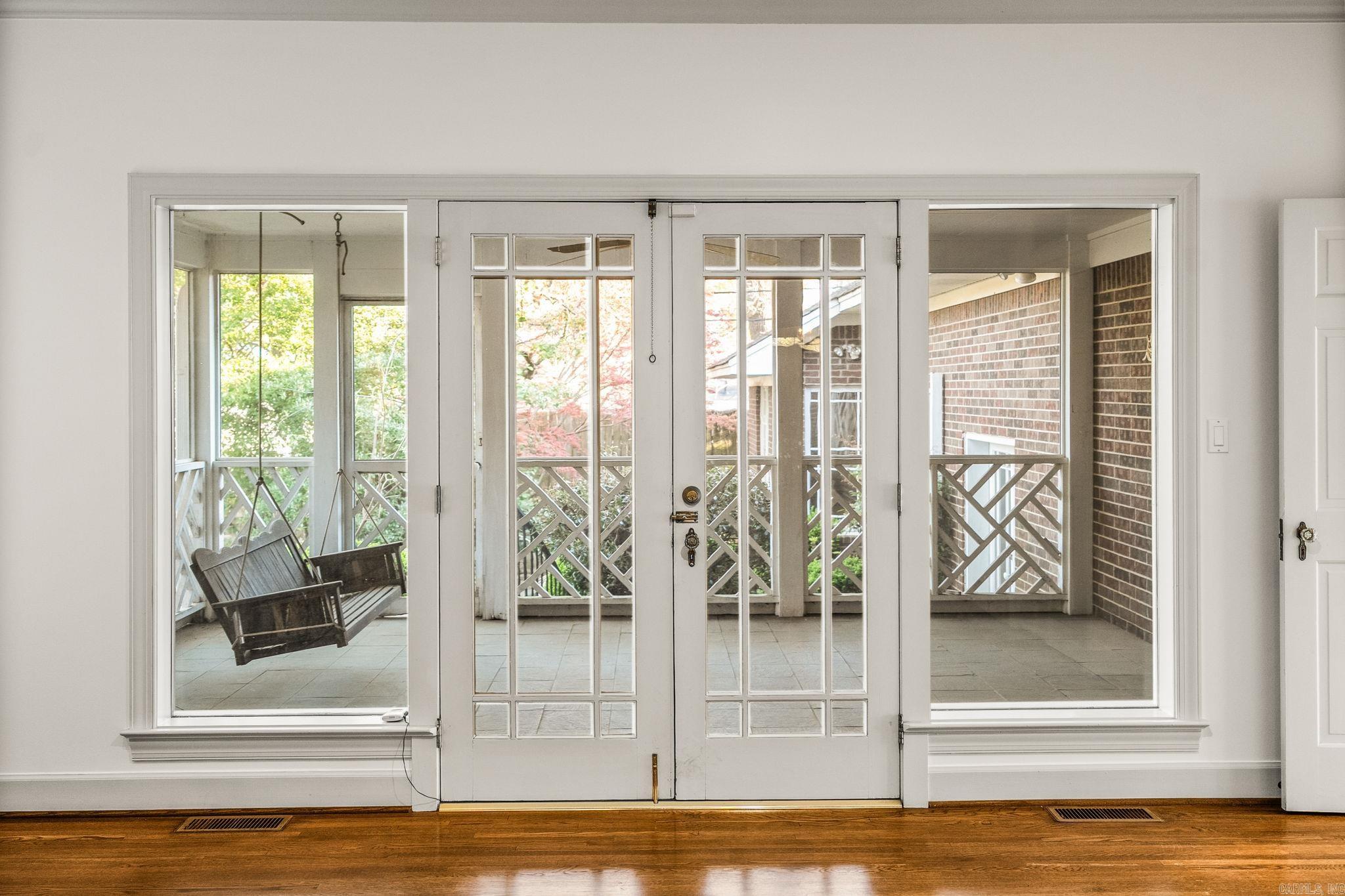 5300 Country Club  Little Rock, AR