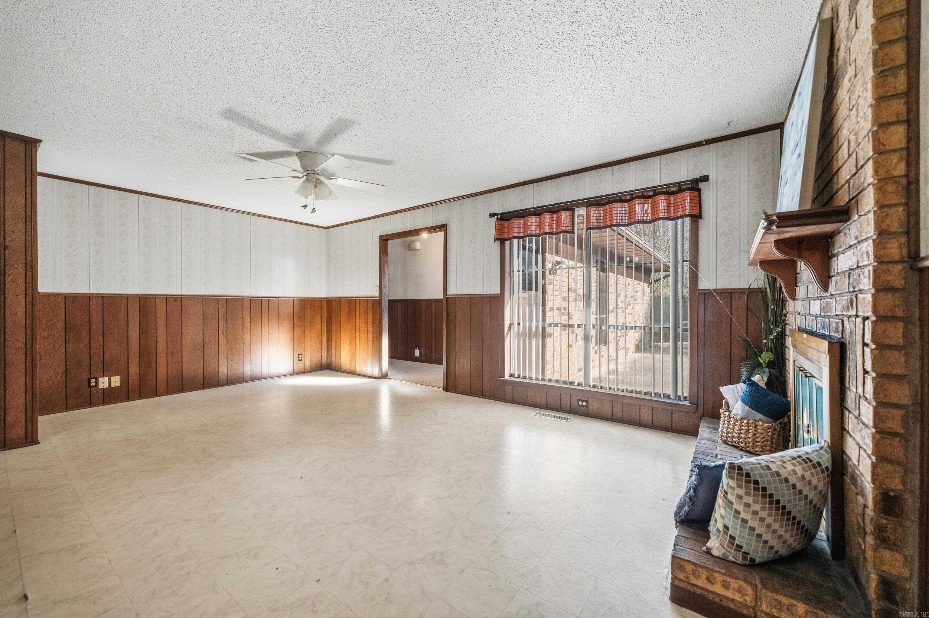 2301 Hobson  Hot Springs, AR