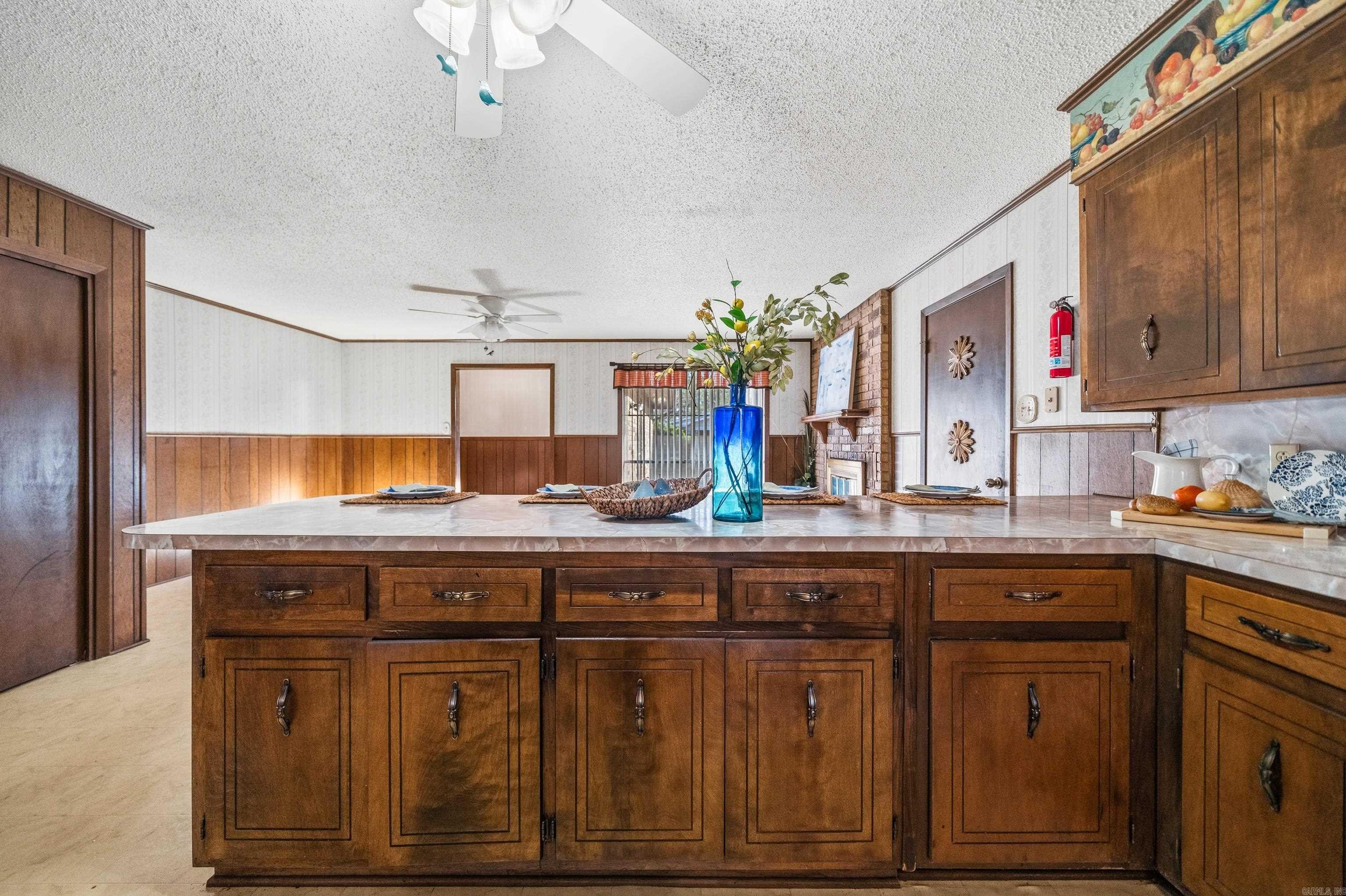 2301 Hobson  Hot Springs, AR