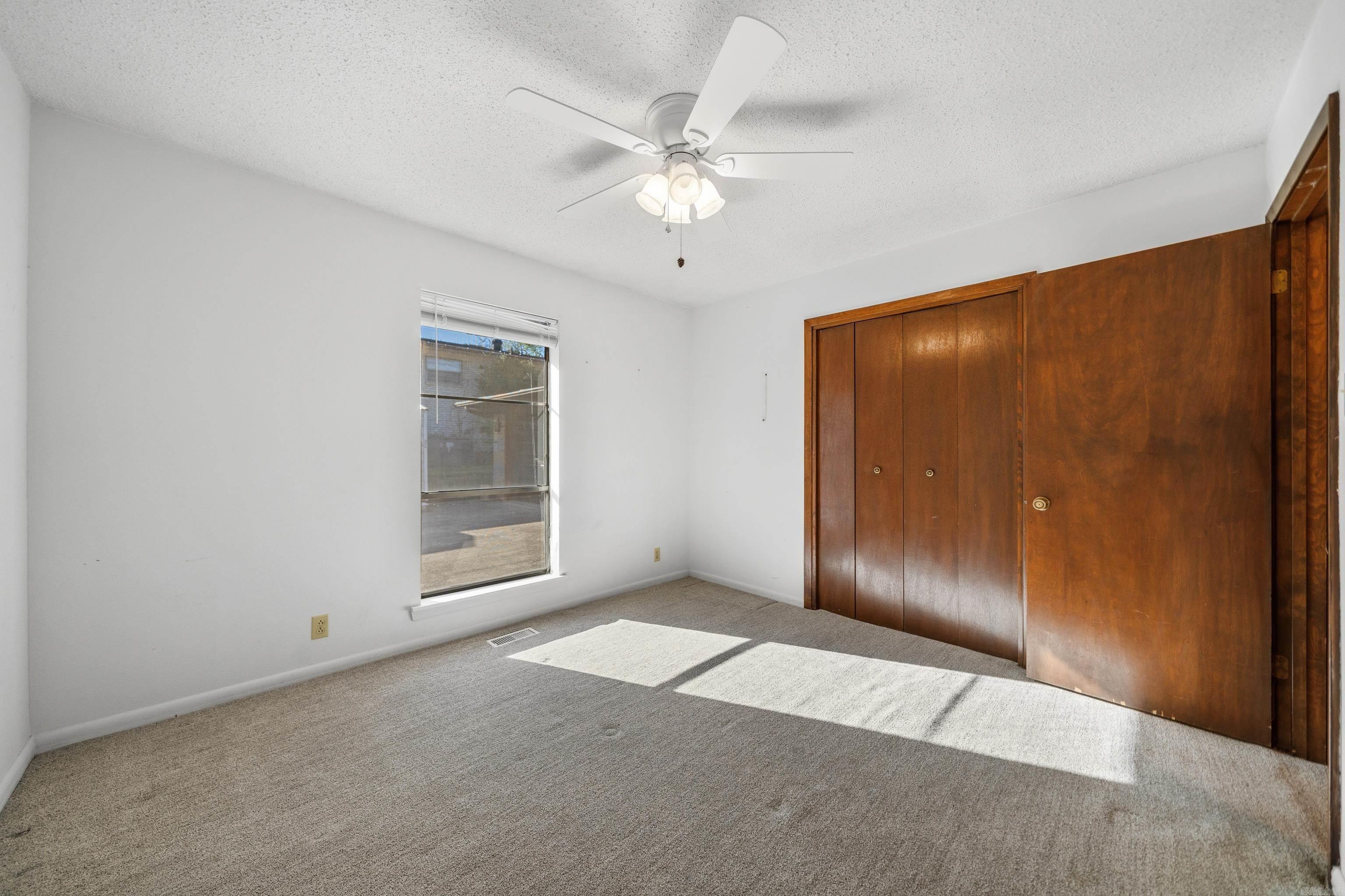 2301 Hobson  Hot Springs, AR