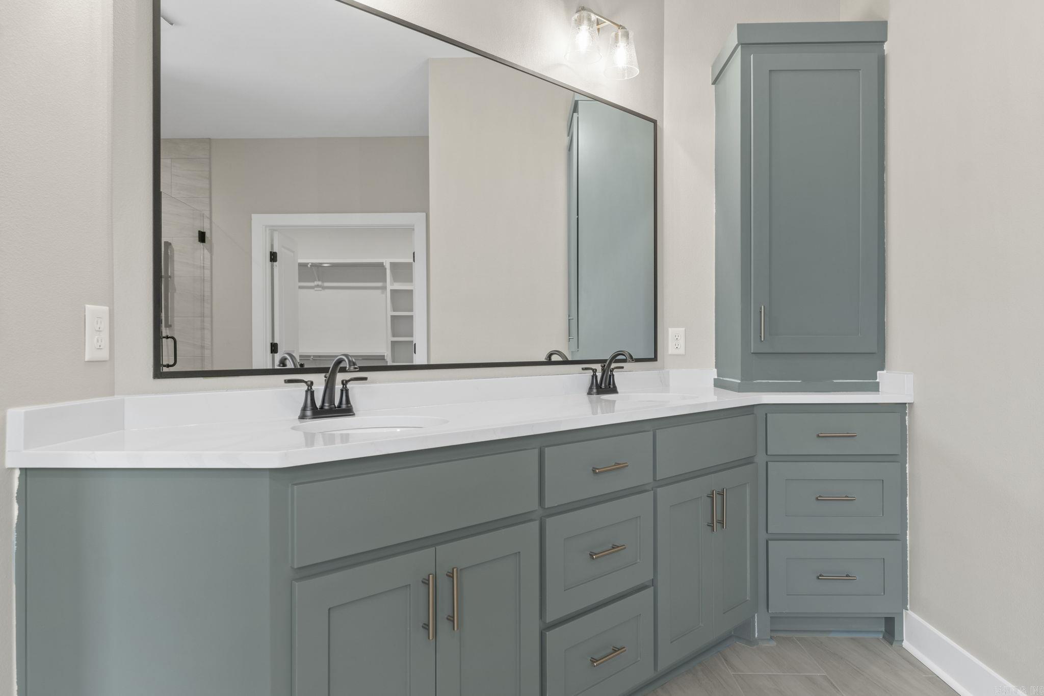 208 Middleton Place  Benton, AR