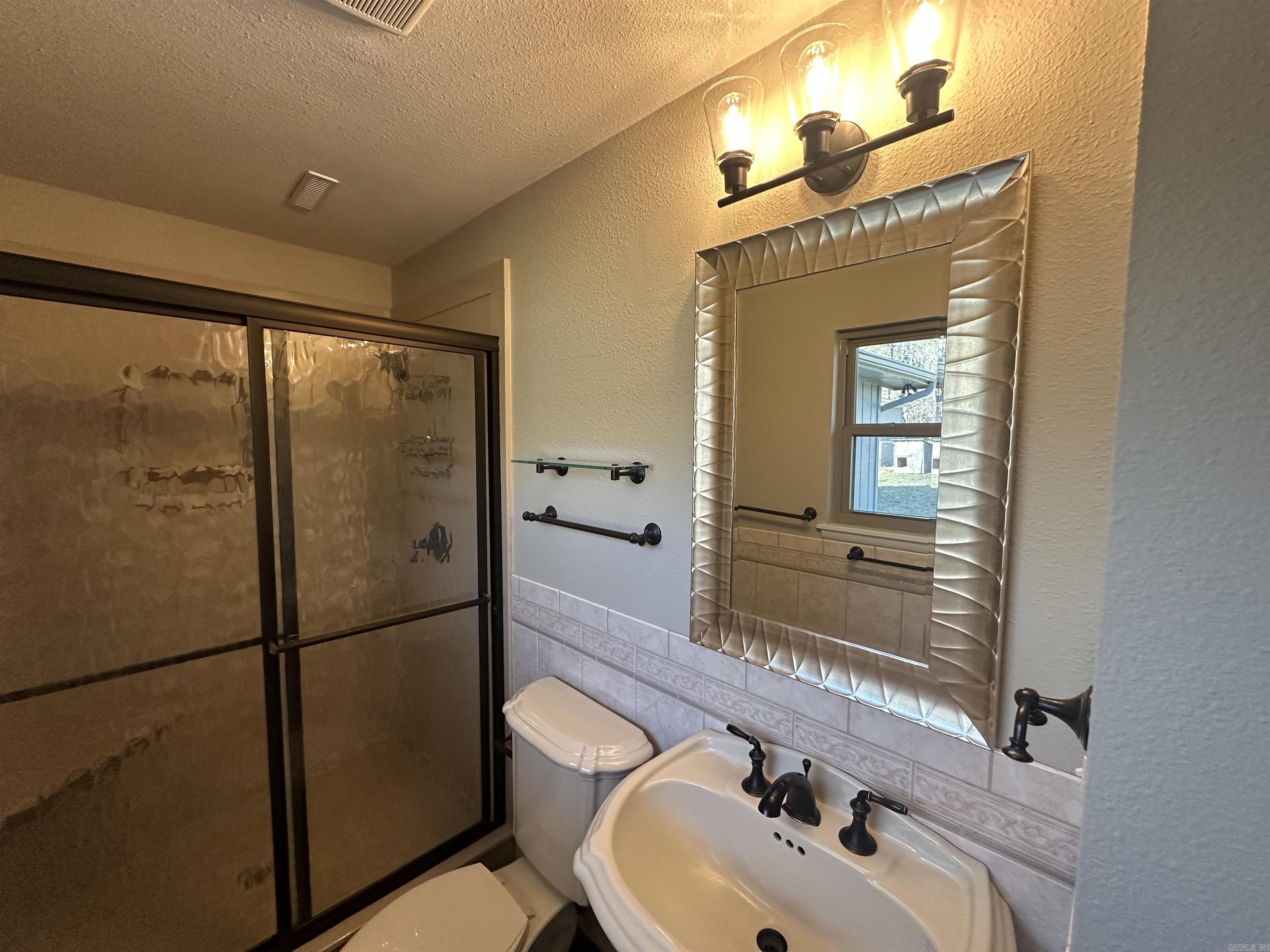 2539 Oakwood  Malvern, AR