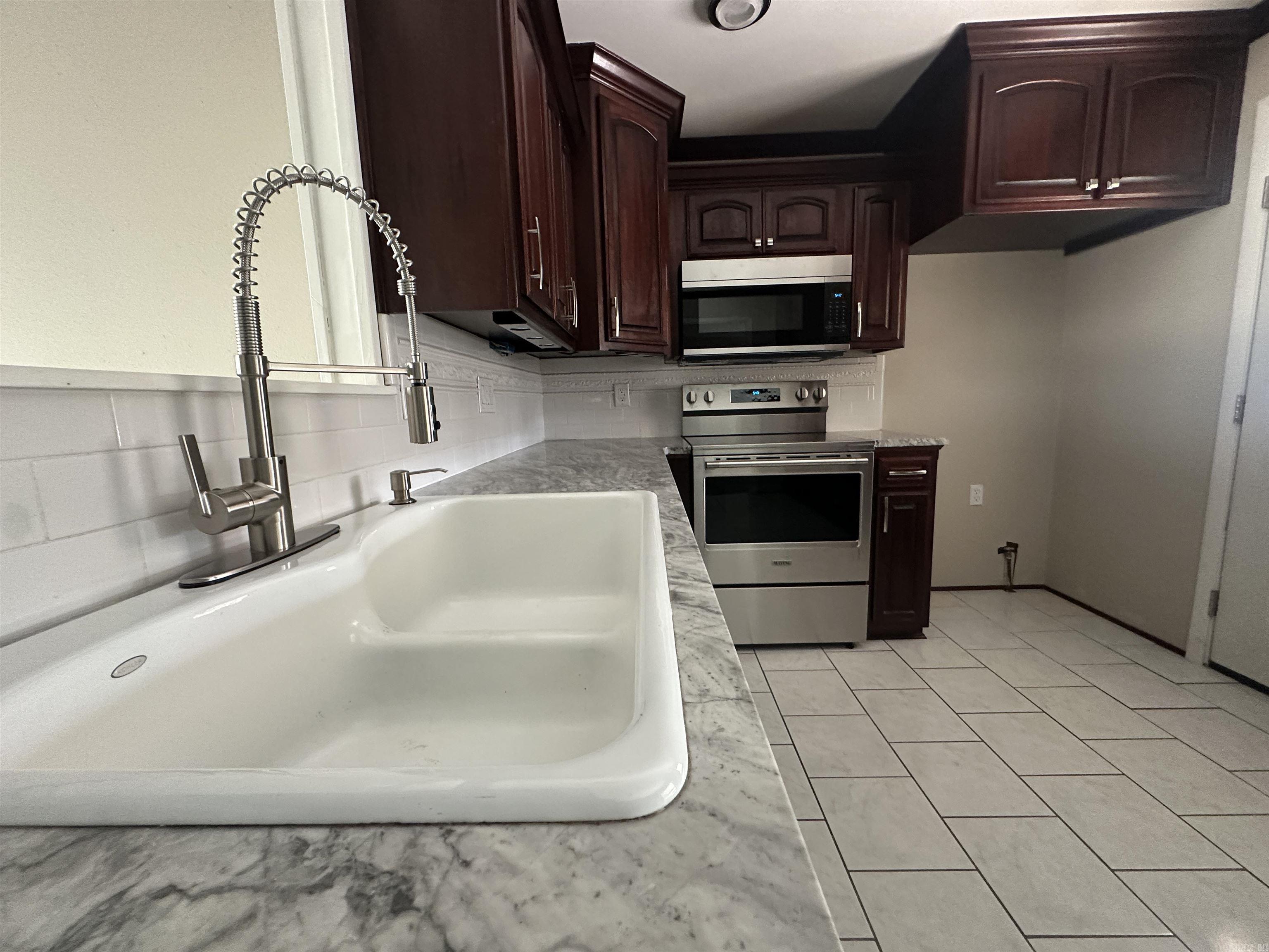 2539 Oakwood  Malvern, AR