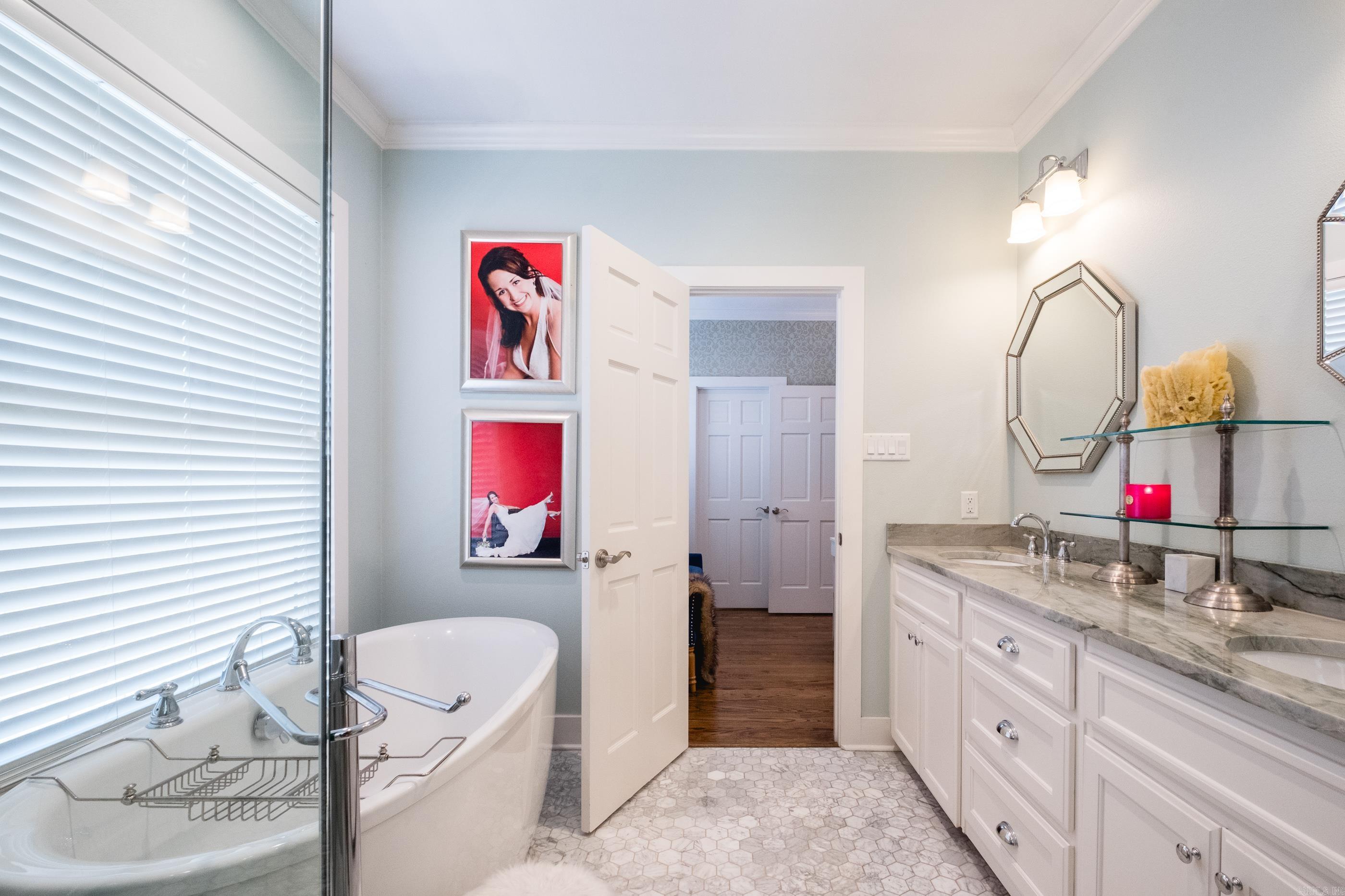 5810 S Country Club  Little Rock, AR