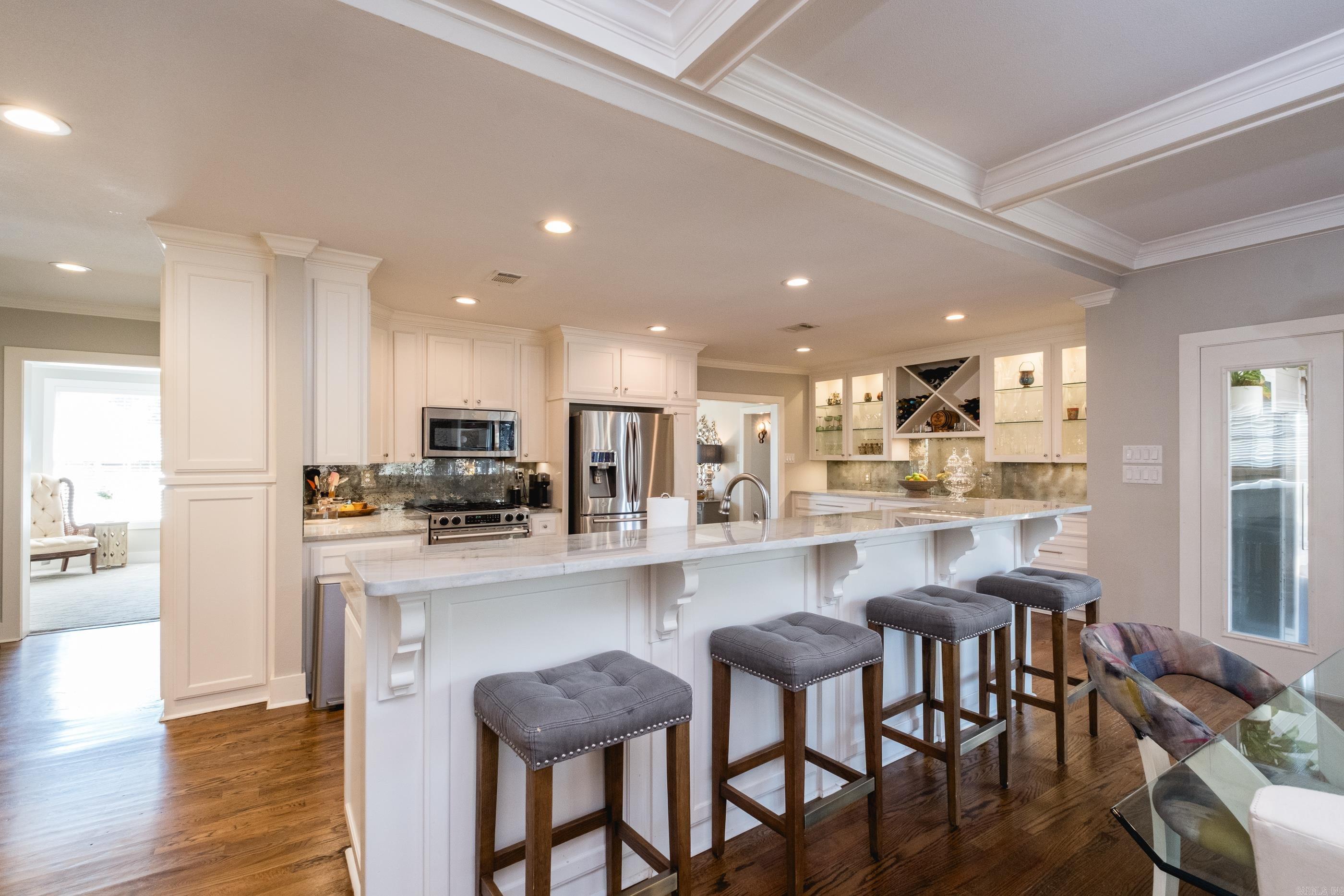 5810 S Country Club  Little Rock, AR