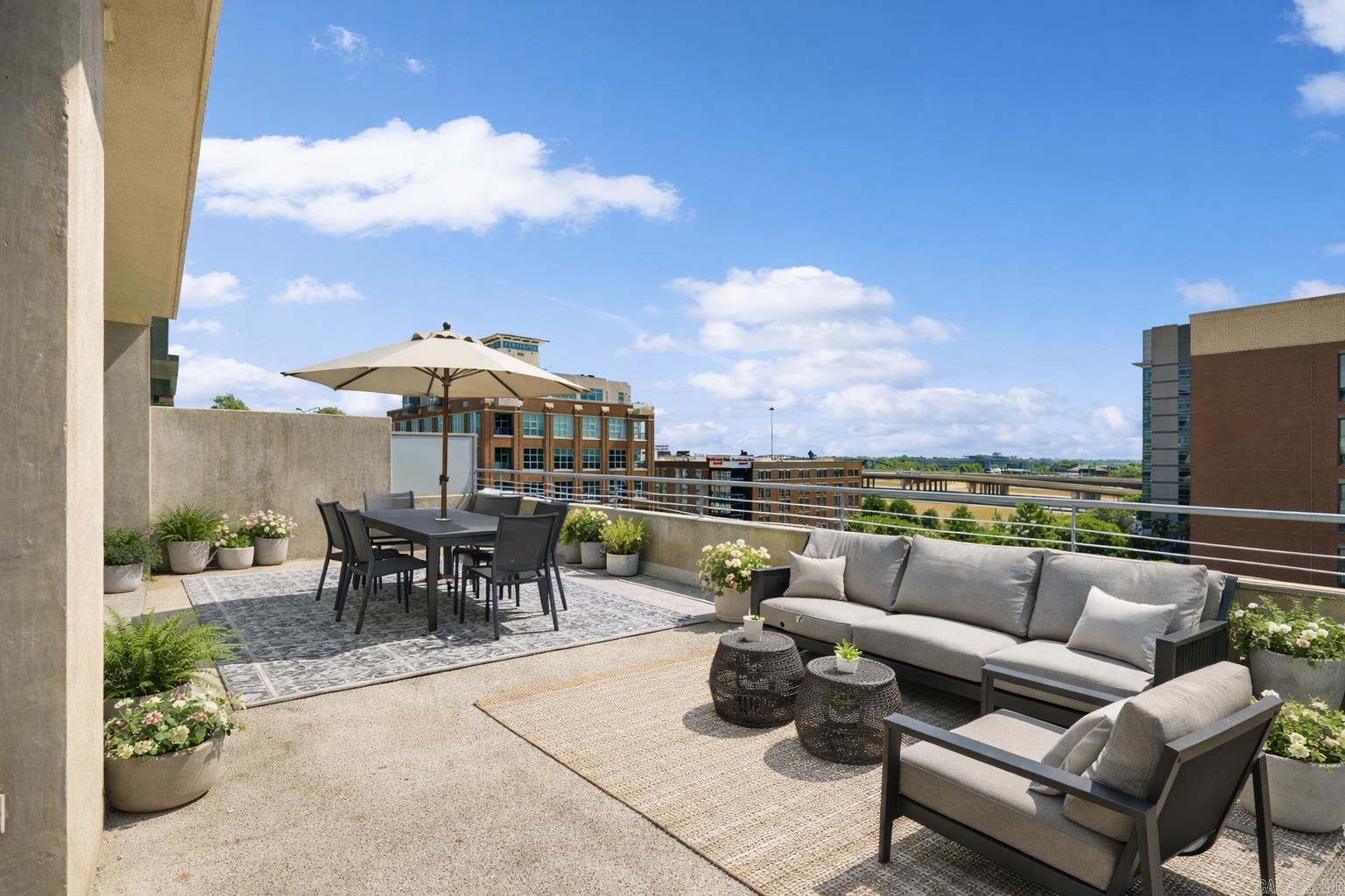 315 Rock  Little Rock, AR