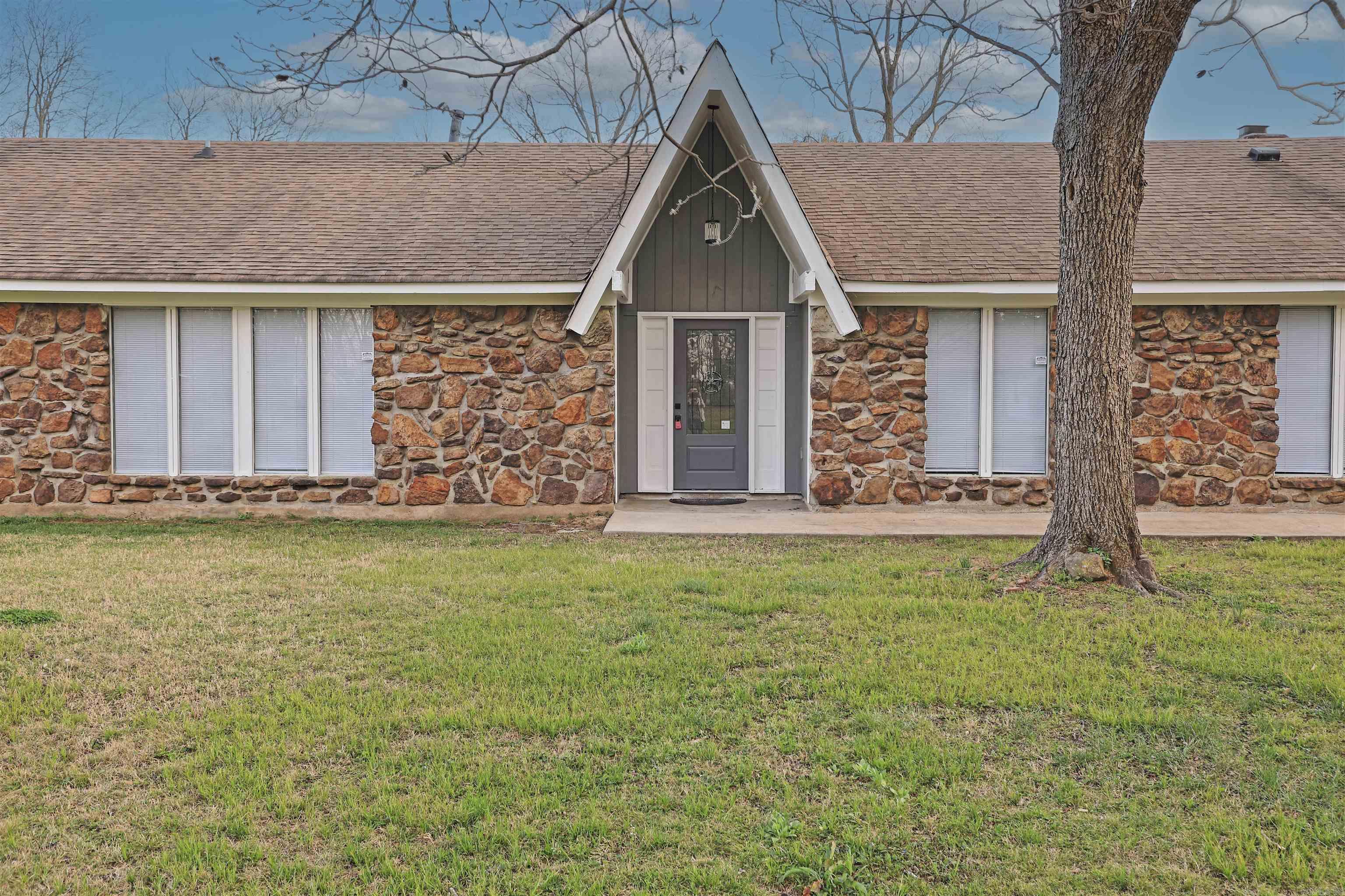 3602 Mobile  Pine Bluff, AR