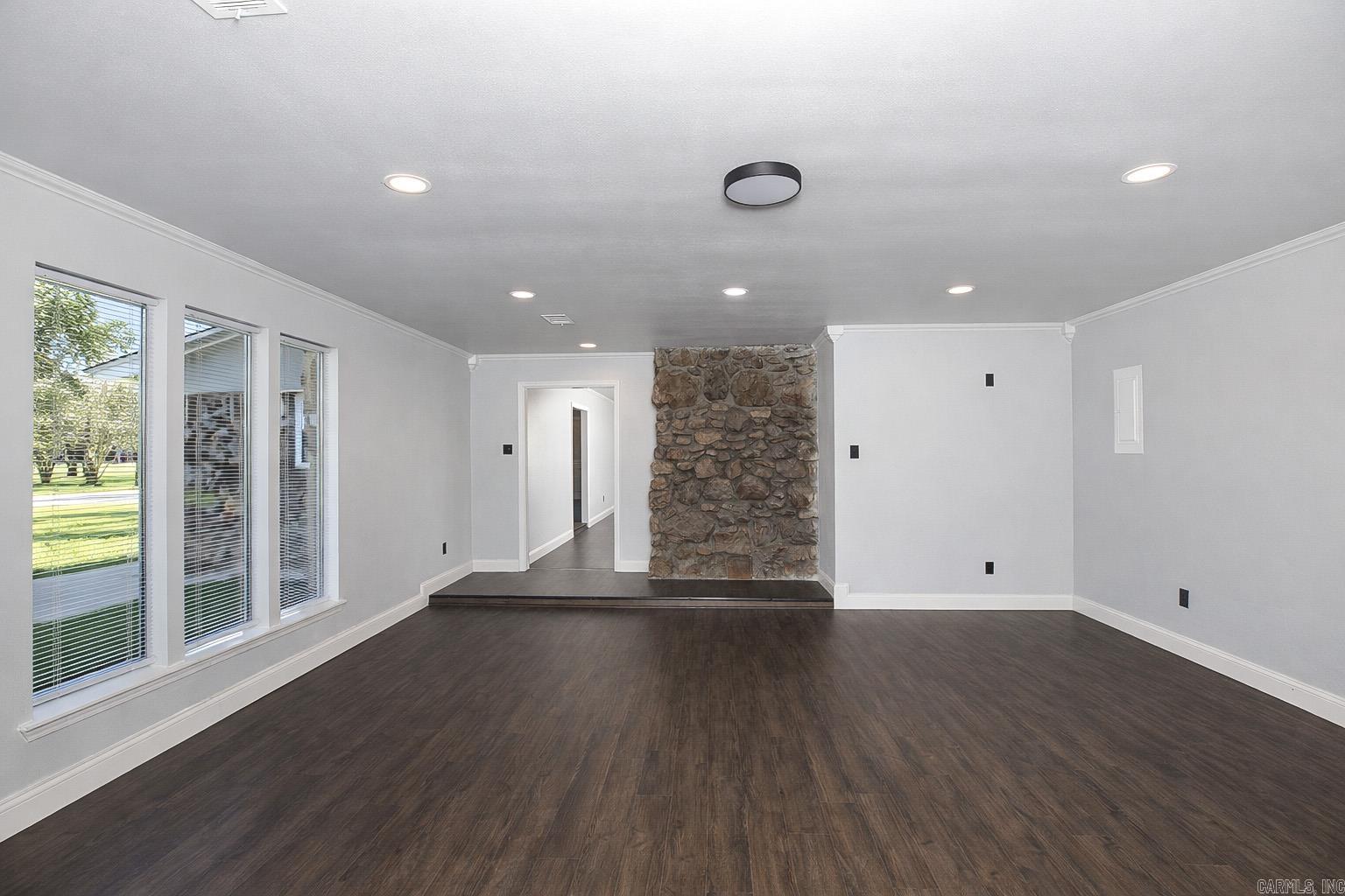 3602 Mobile  Pine Bluff, AR