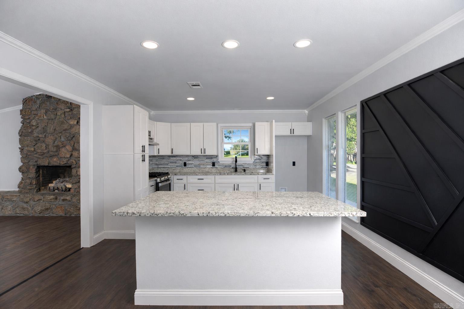 3602 Mobile  Pine Bluff, AR