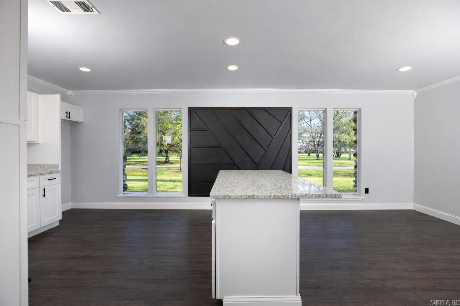 3602 Mobile  Pine Bluff, AR